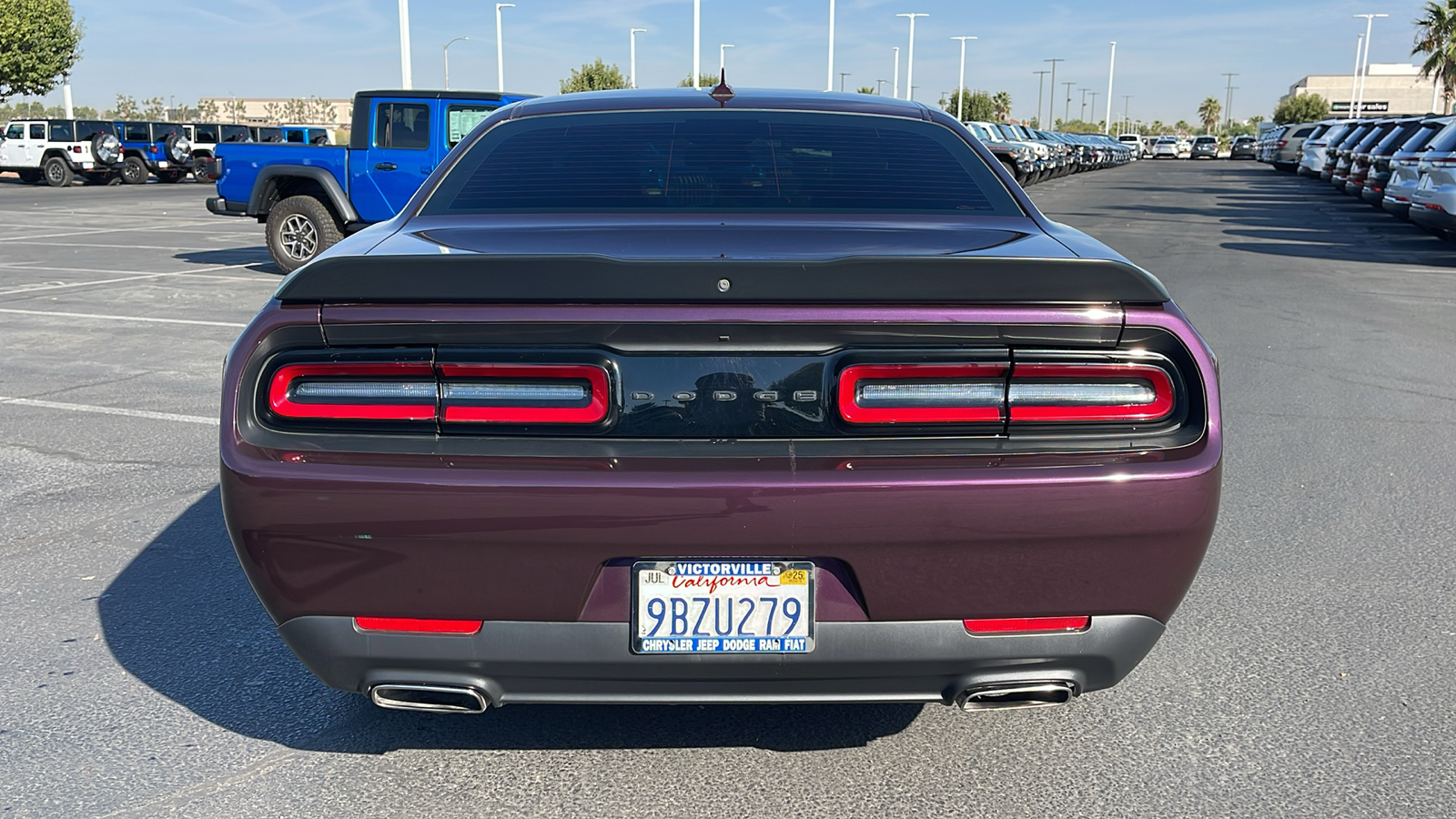 2022 Dodge Challenger SXT 4