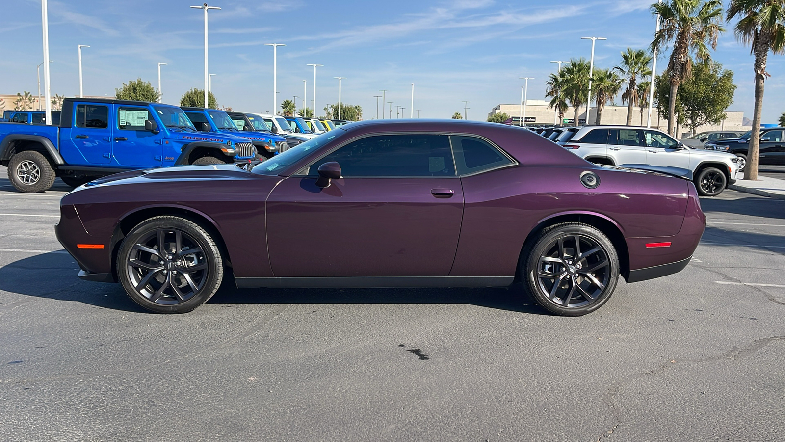 2022 Dodge Challenger SXT 6