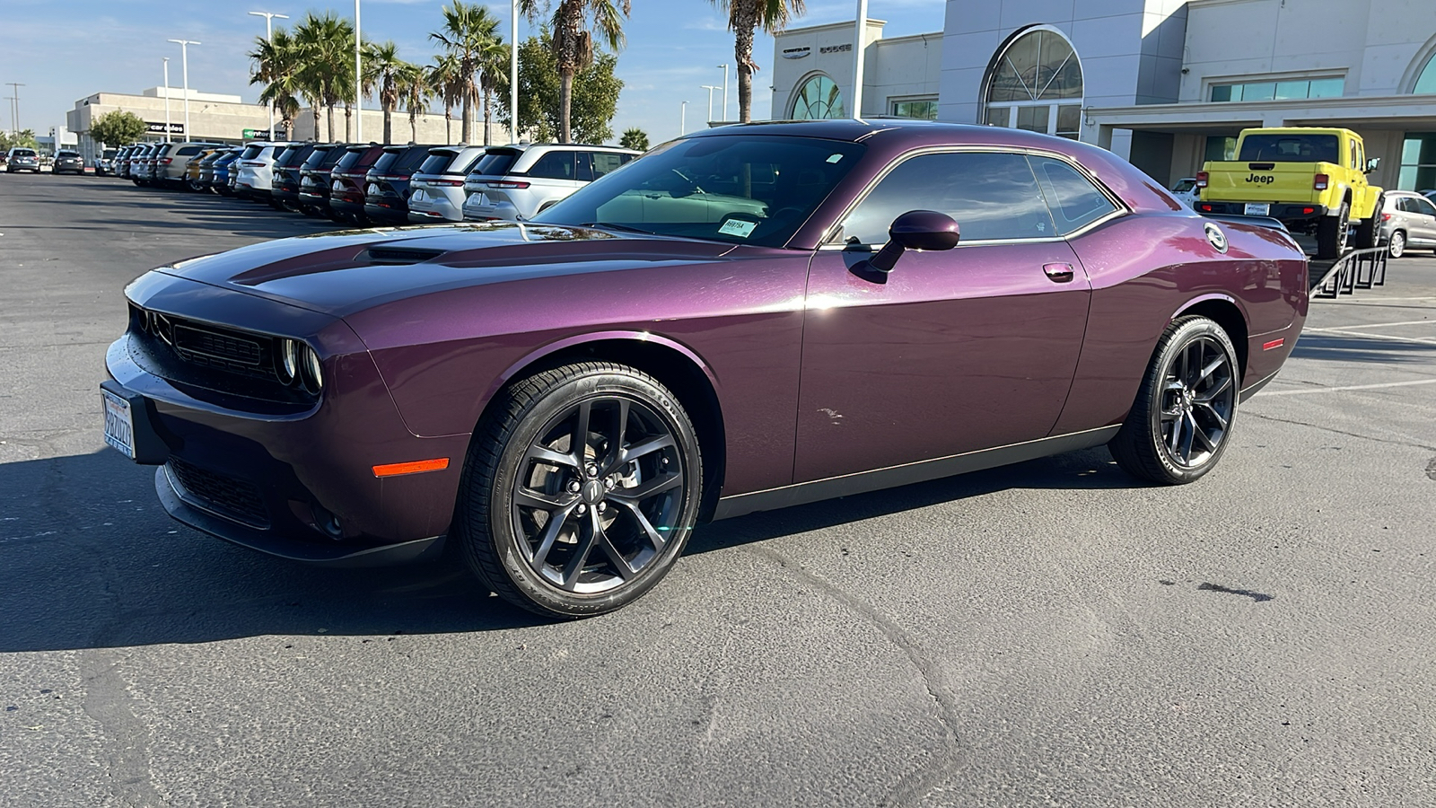 2022 Dodge Challenger SXT 7