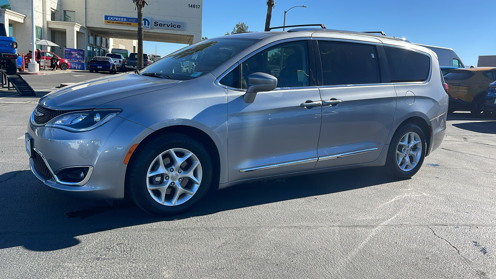 2020 Chrysler Pacifica Touring L 7