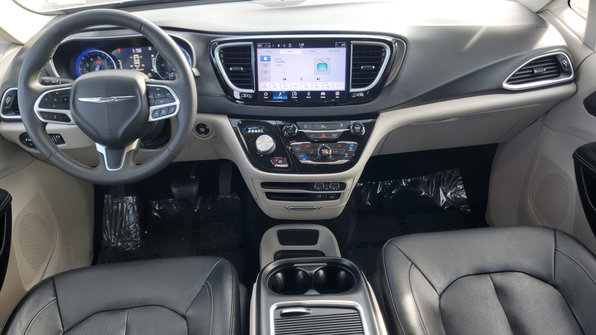 2022 Chrysler Pacifica Touring L 15