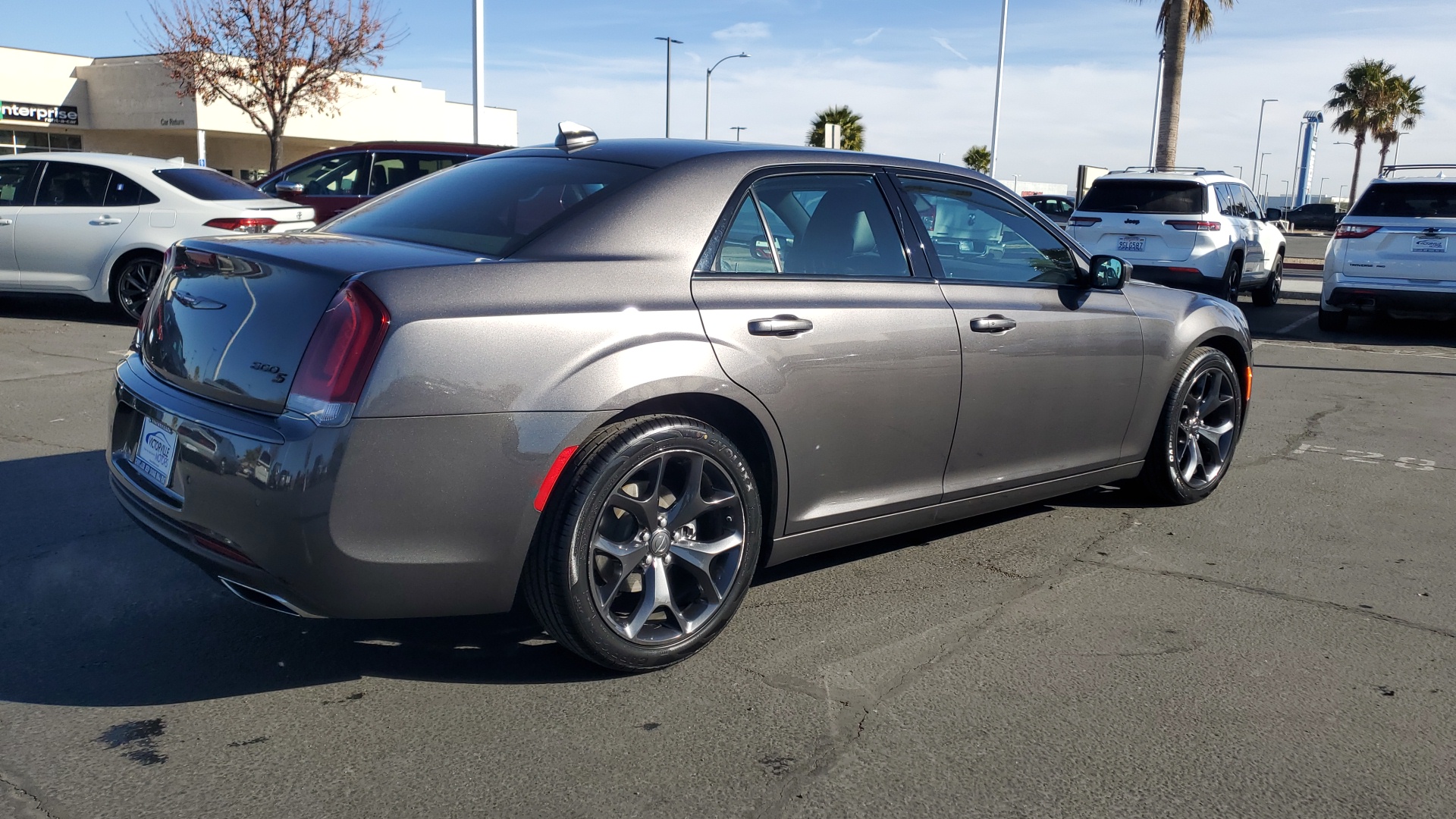 2023 Chrysler 300 S 3