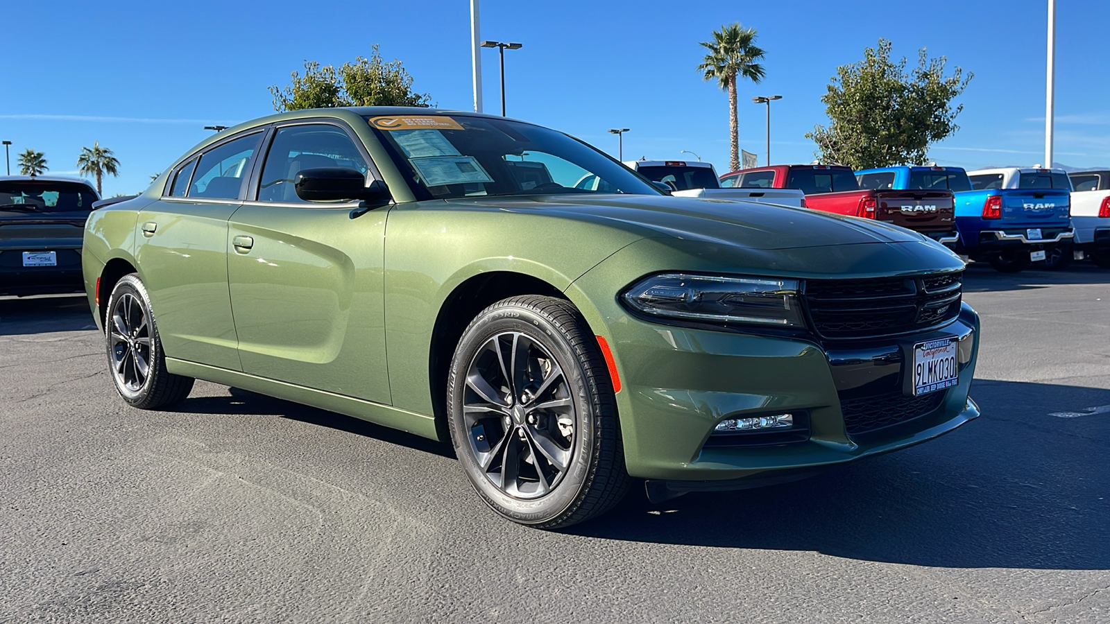 2023 Dodge Charger SXT 1