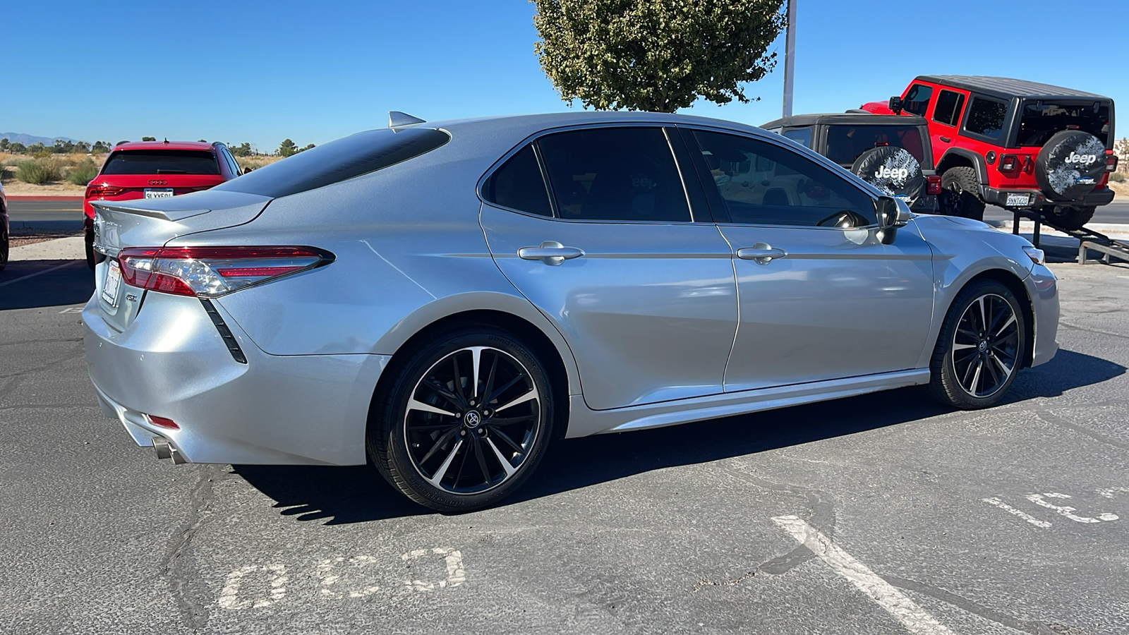 2018 Toyota Camry XSE 3