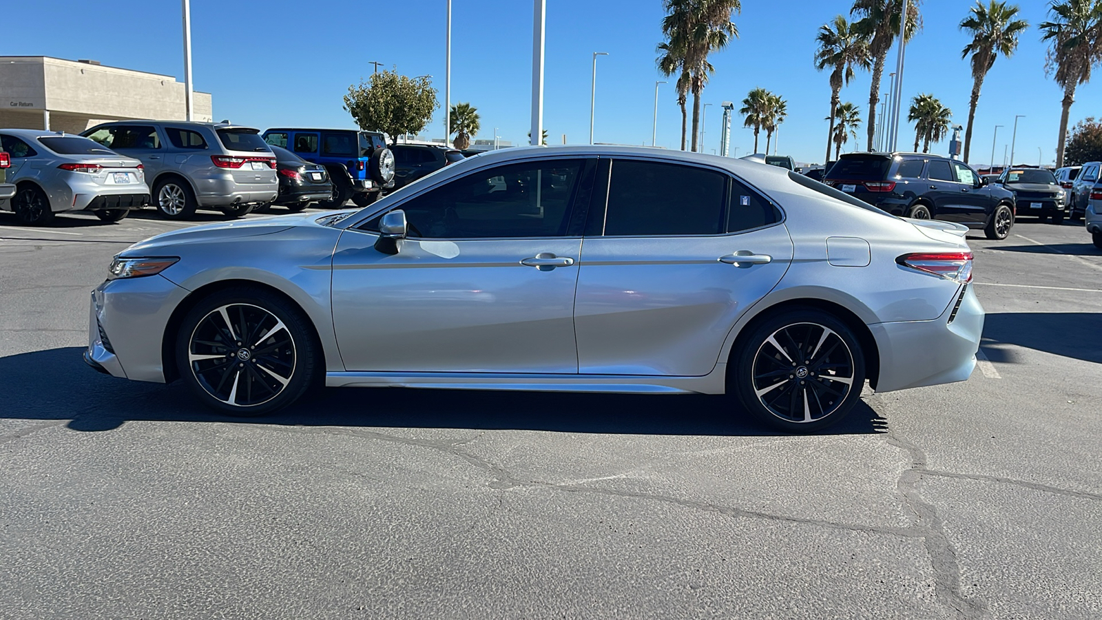 2018 Toyota Camry XSE 6