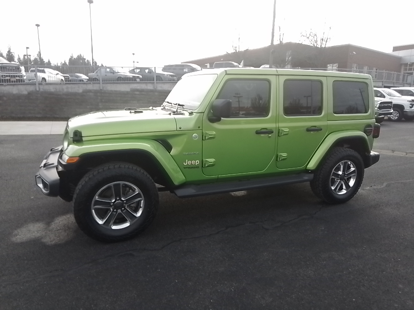 2020 Jeep Wrangler Unlimited Sahara 3