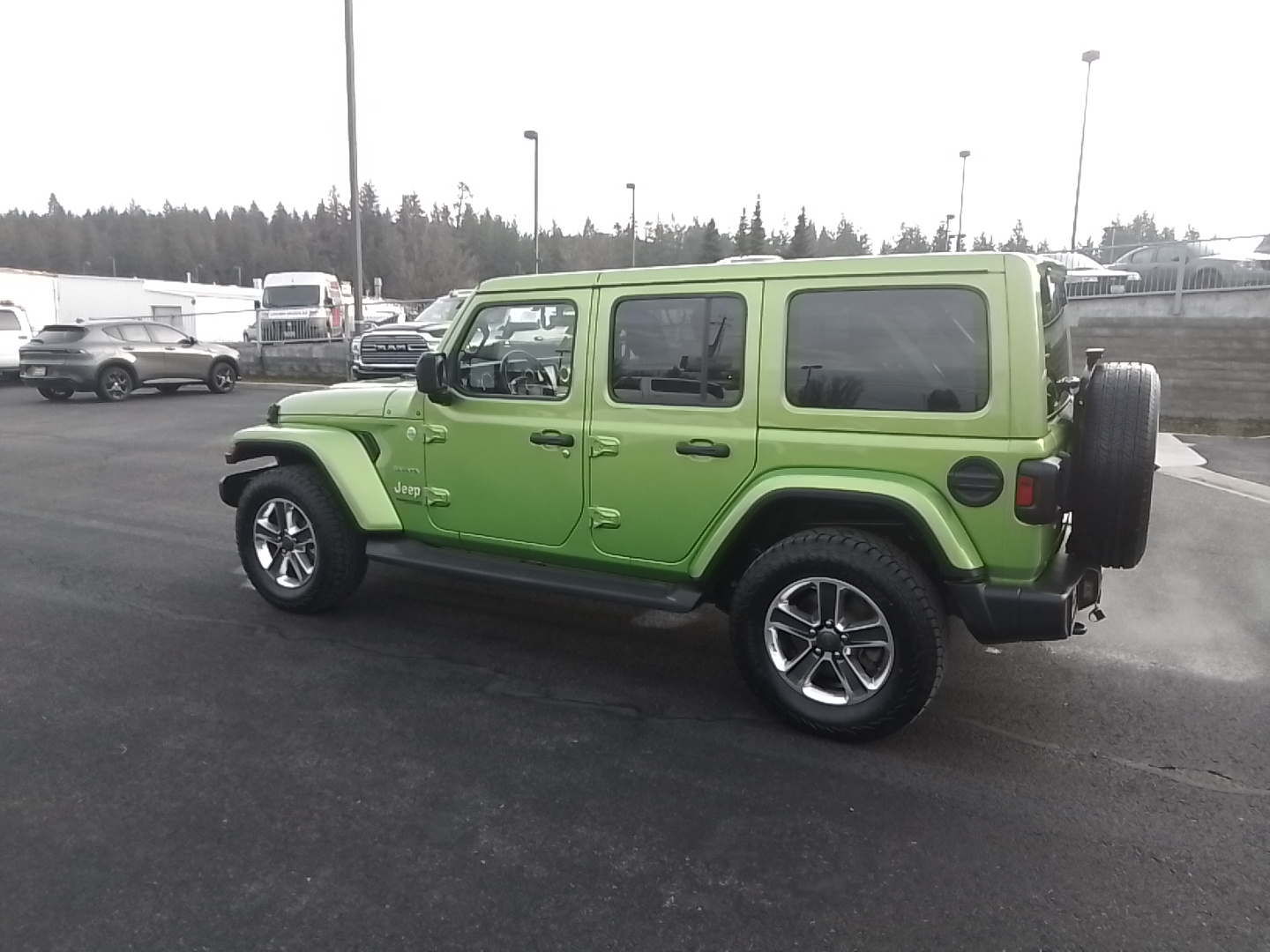 2020 Jeep Wrangler Unlimited Sahara 4