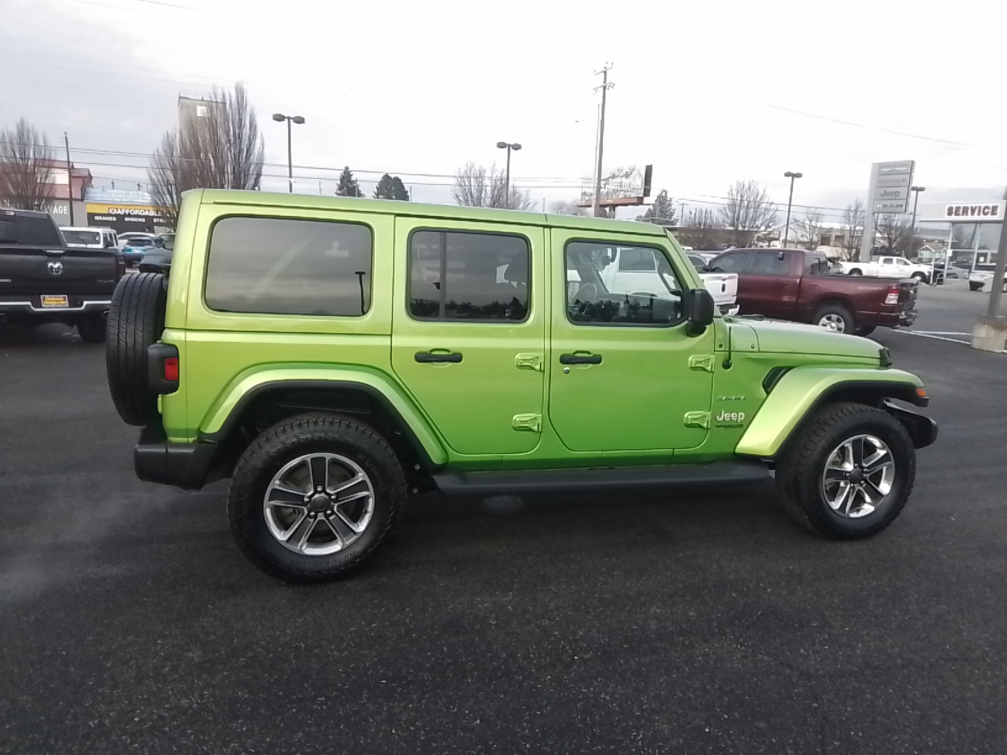 2020 Jeep Wrangler Unlimited Sahara 7