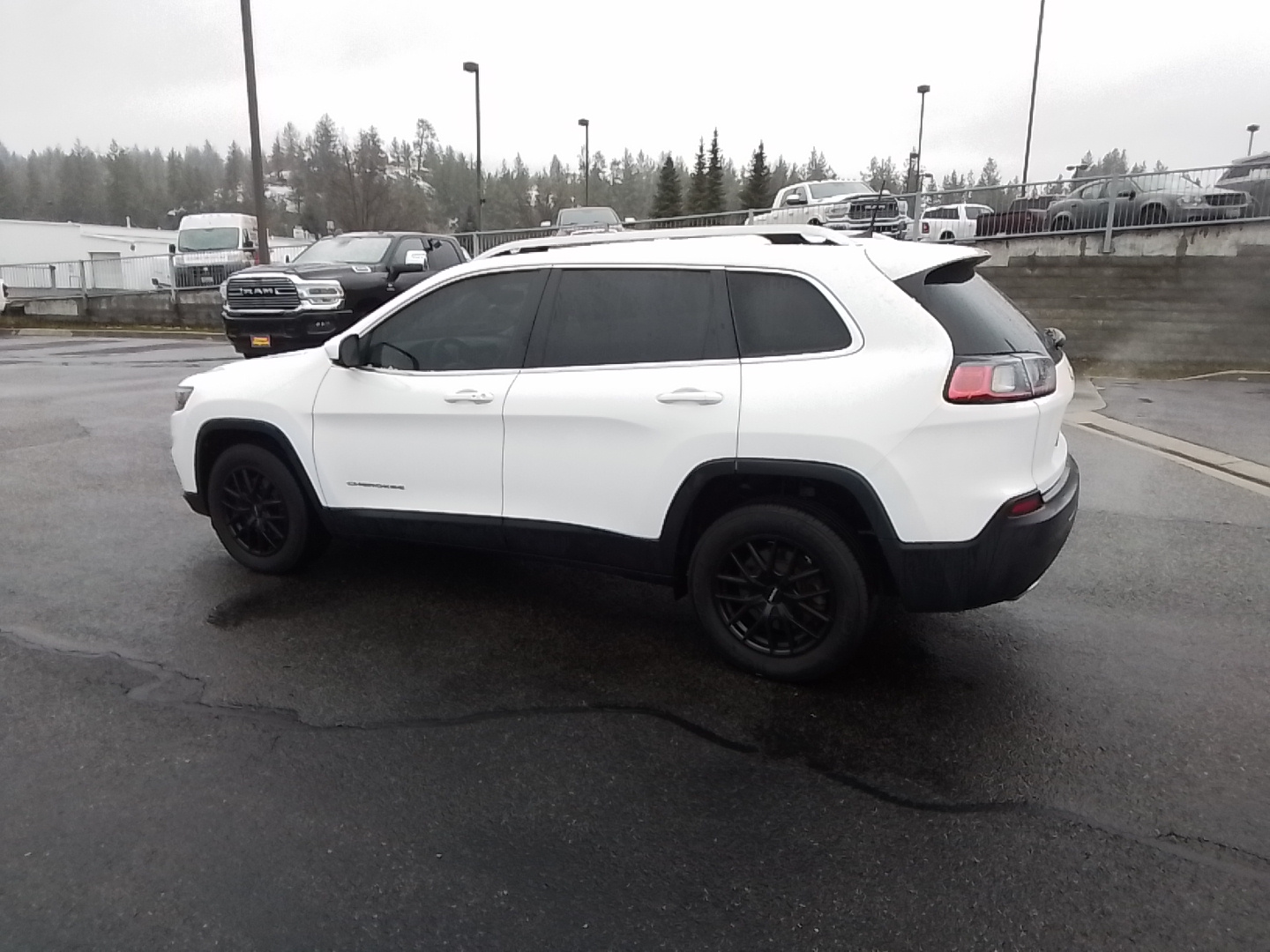 2019 Jeep Cherokee Latitude Plus 4