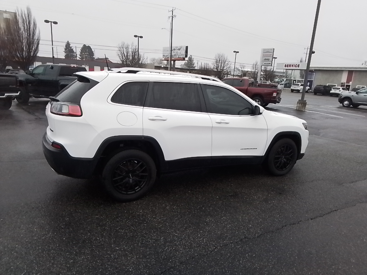 2019 Jeep Cherokee Latitude Plus 7