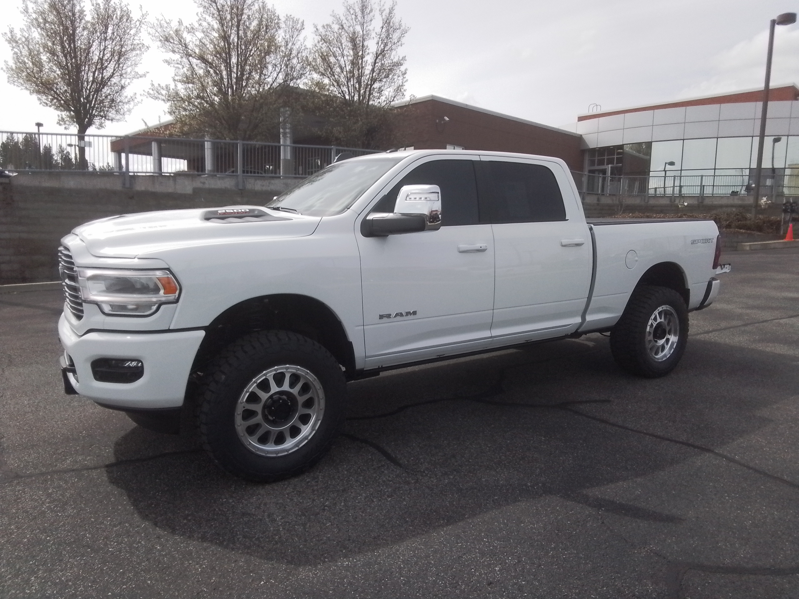 2024 Ram 2500 Laramie 3