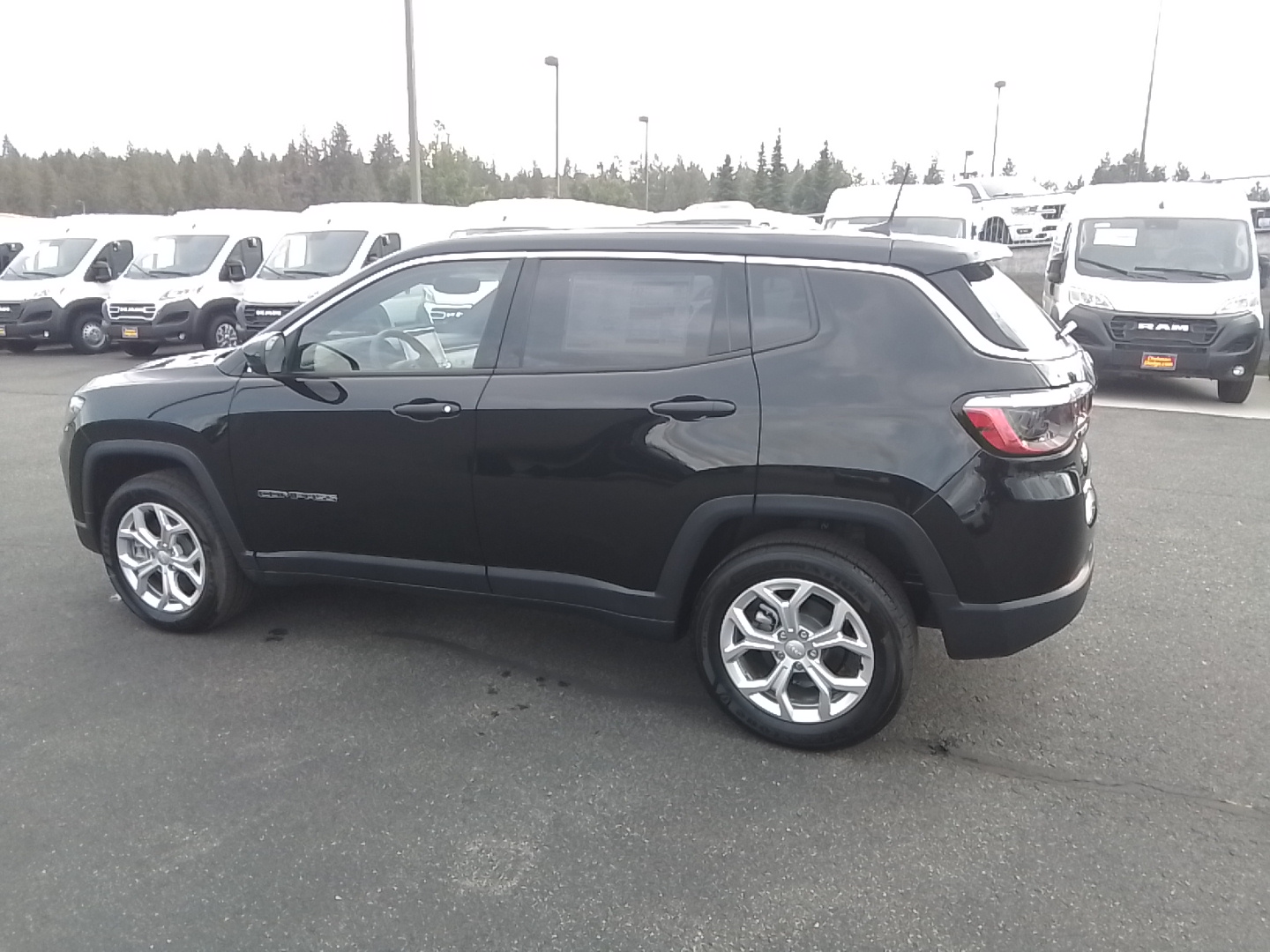 2024 Jeep Compass Sport 4