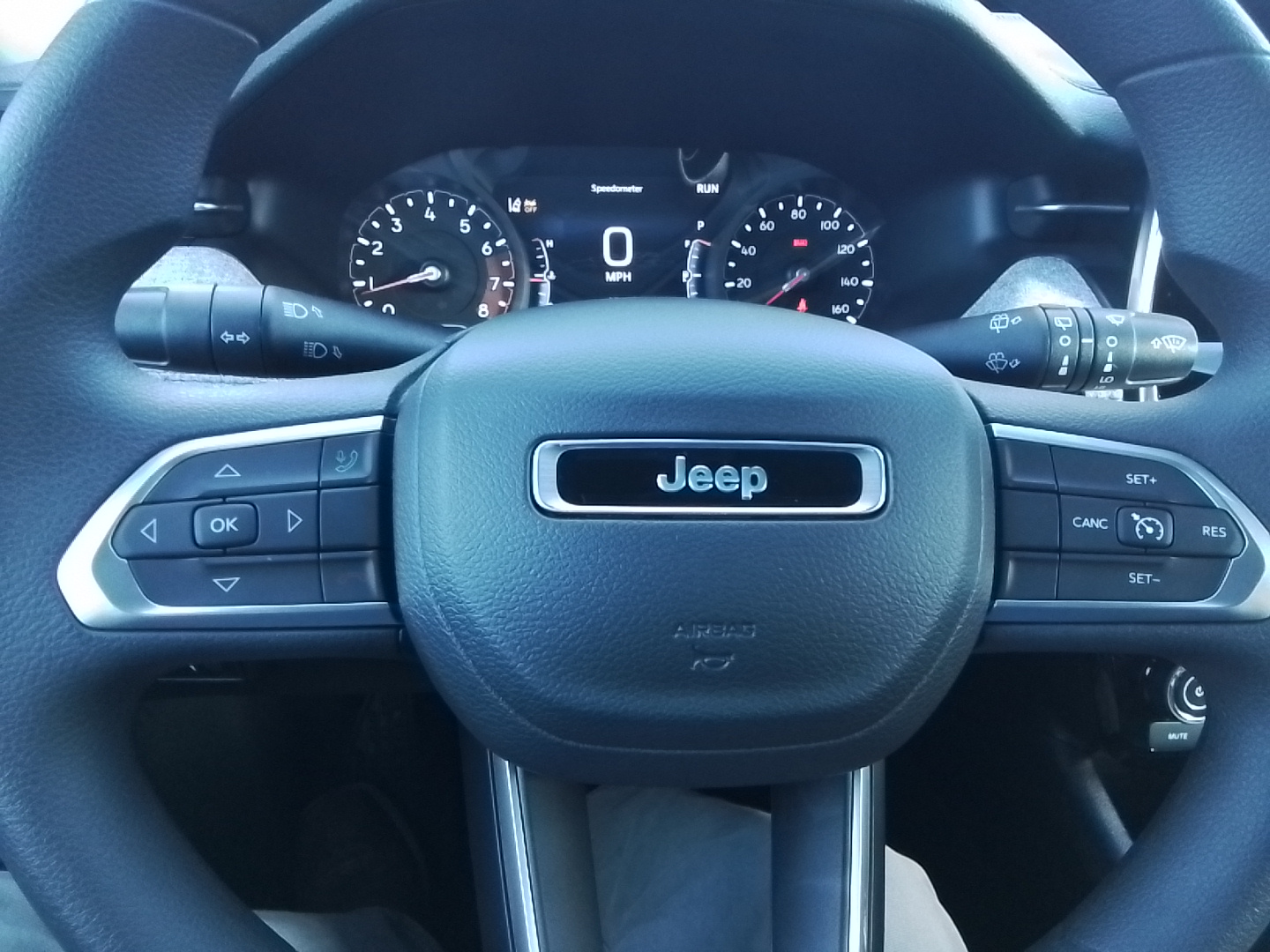 2025 Jeep Compass Sport 13