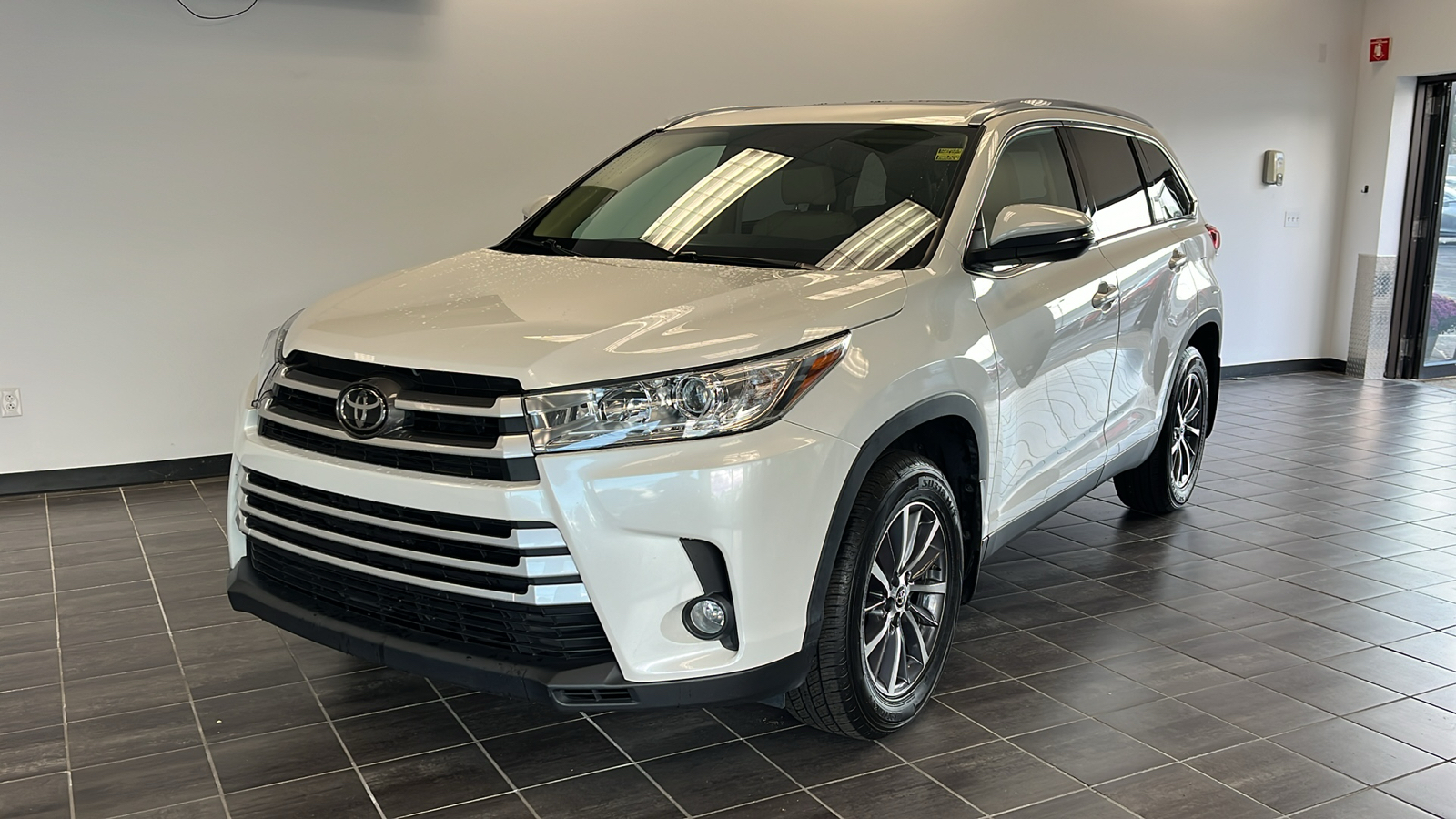 2019 Toyota Highlander XLE 7