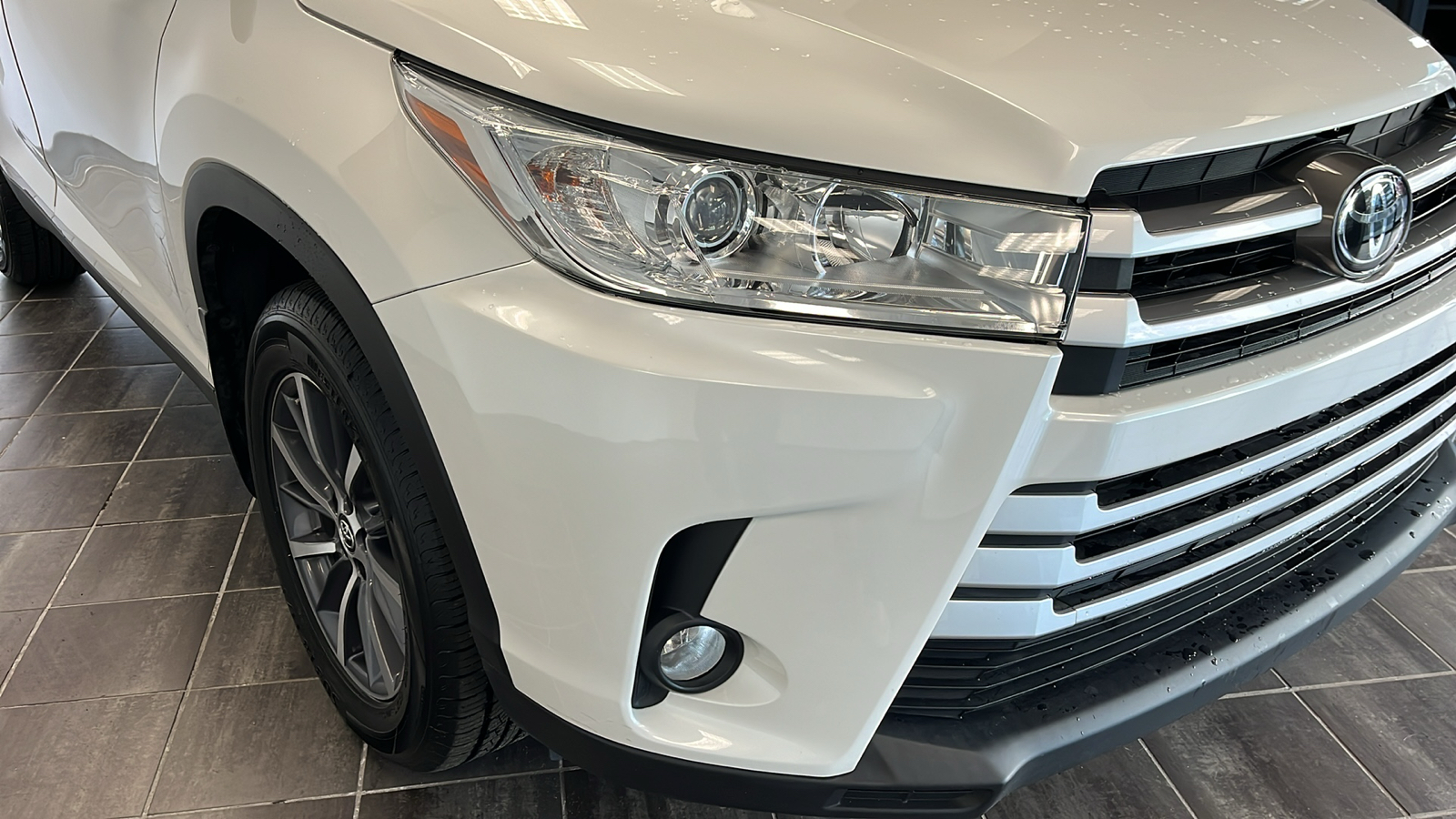 2019 Toyota Highlander XLE 9