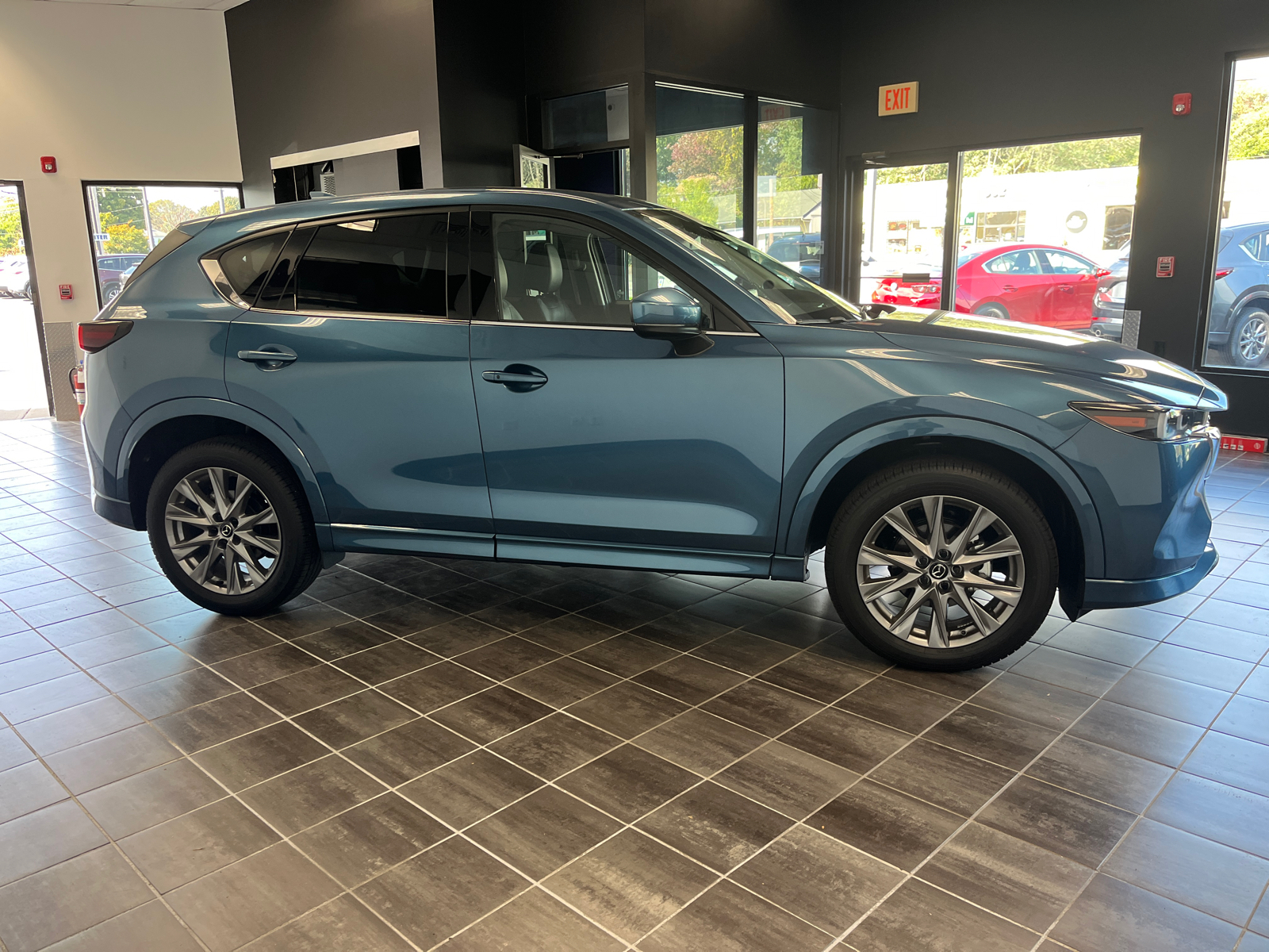 2024 Mazda CX-5 2.5 S Premium Package 3