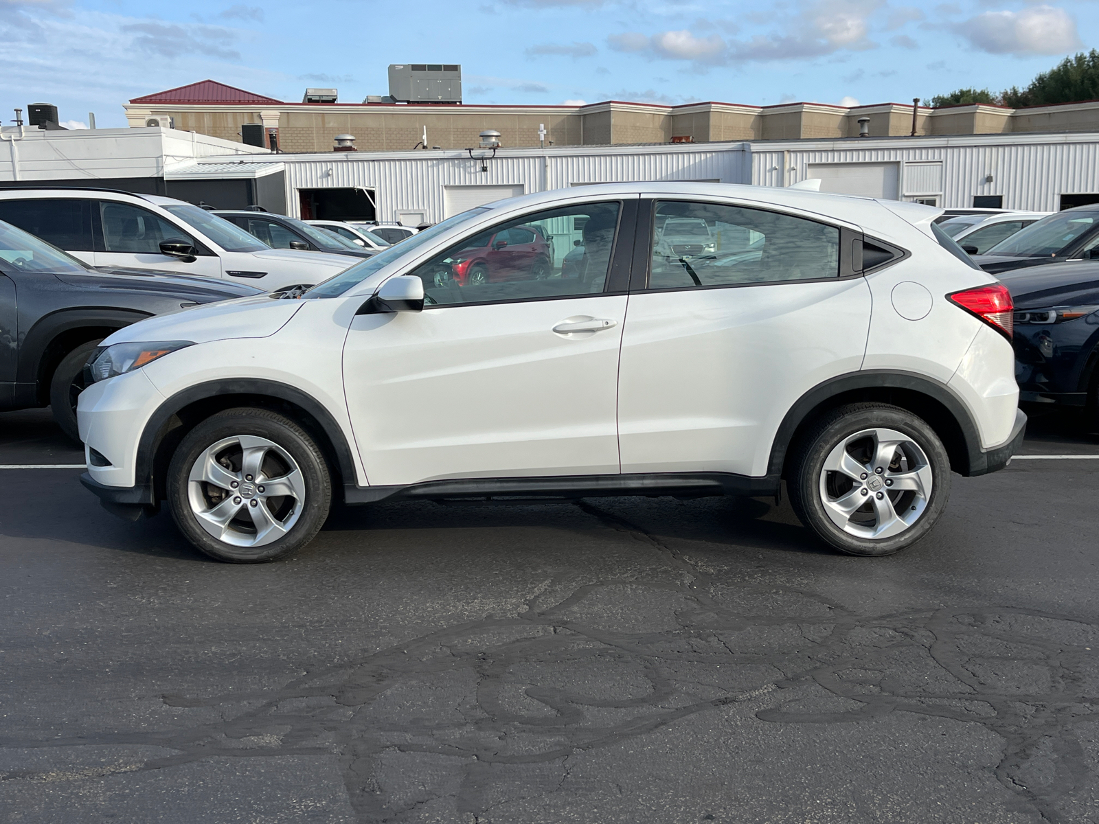 2016 Honda HR-V LX 6