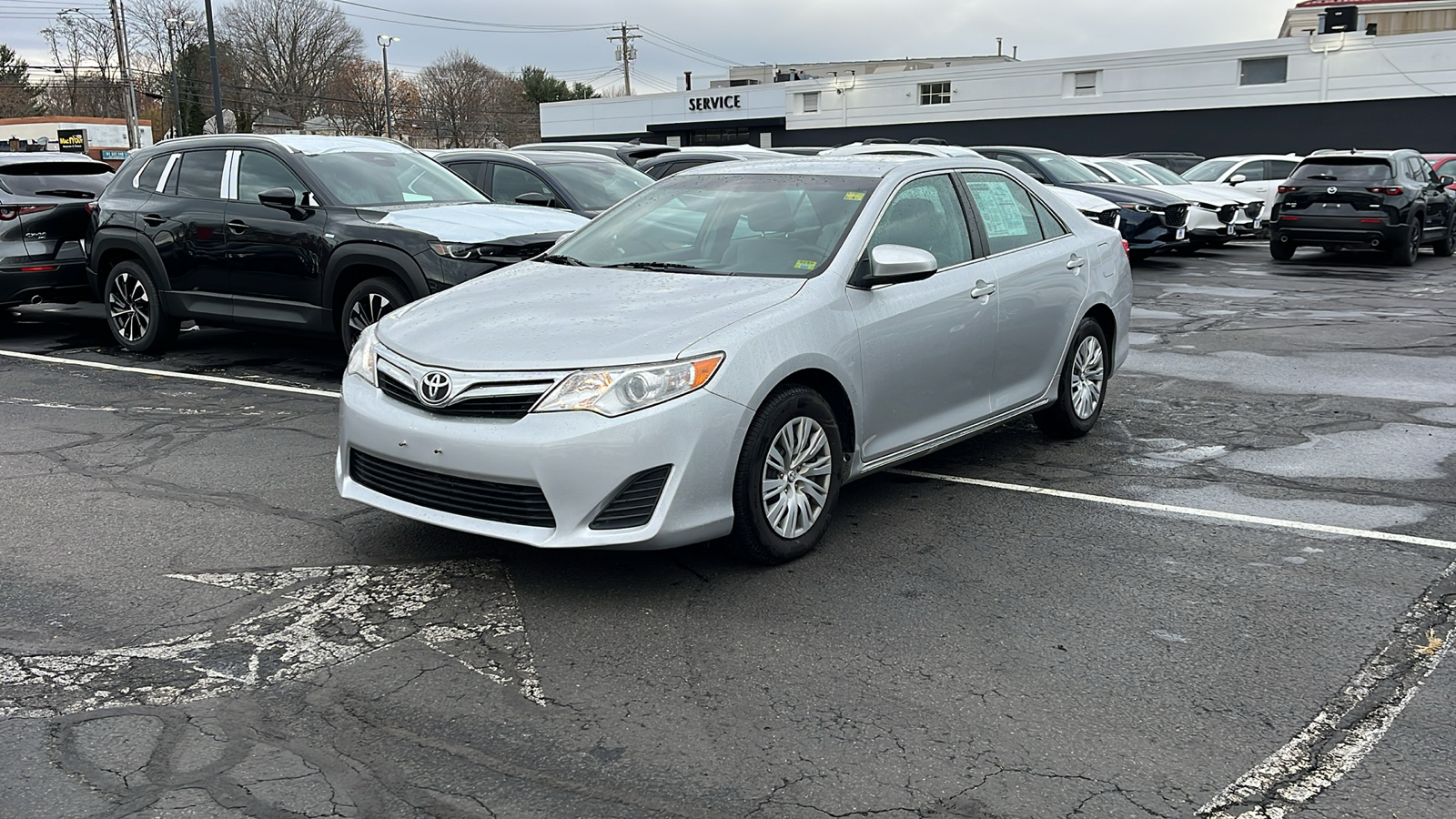 2013 Toyota Camry LE 4