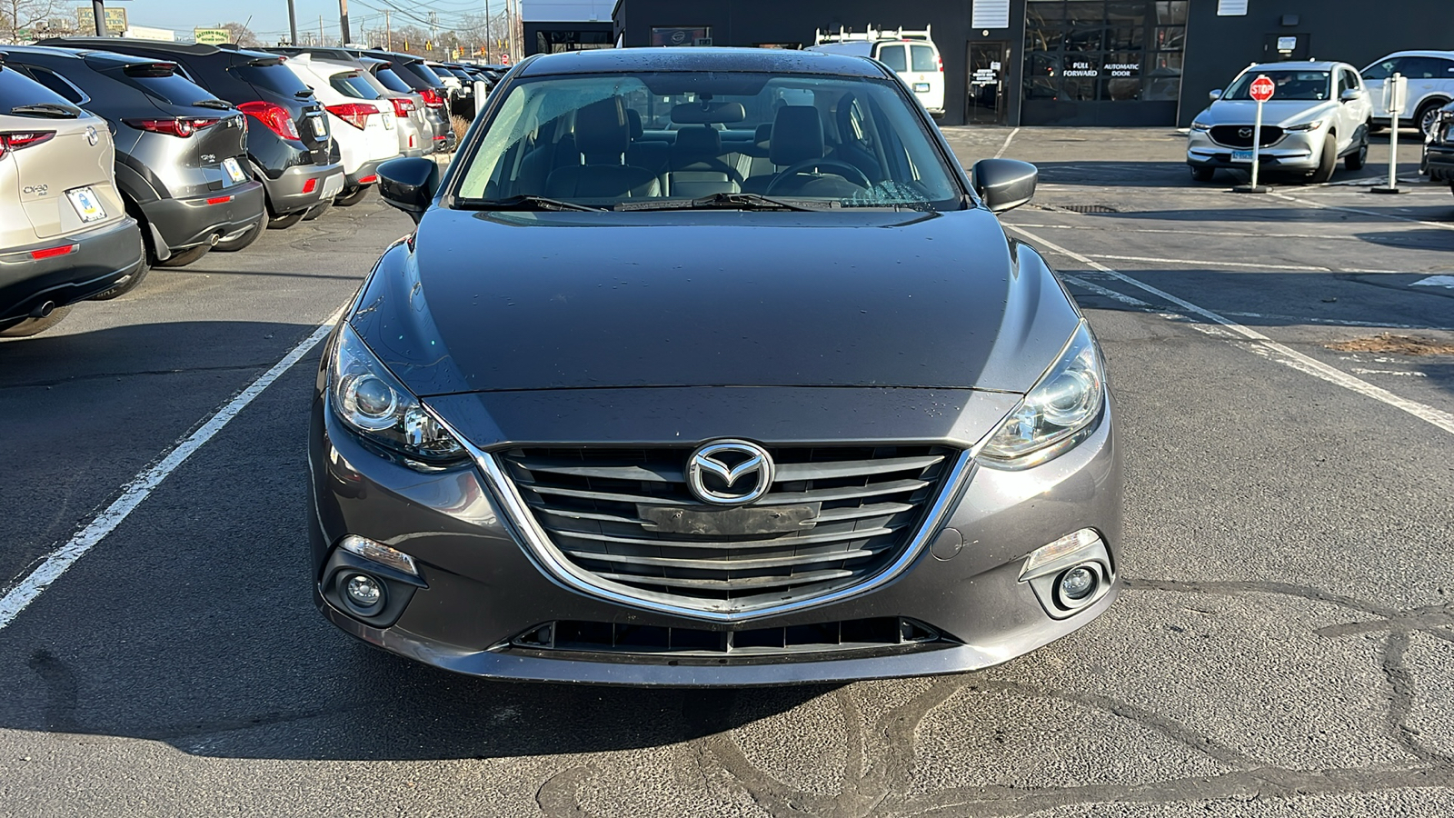 2015 Mazda Mazda3 i Grand Touring 8