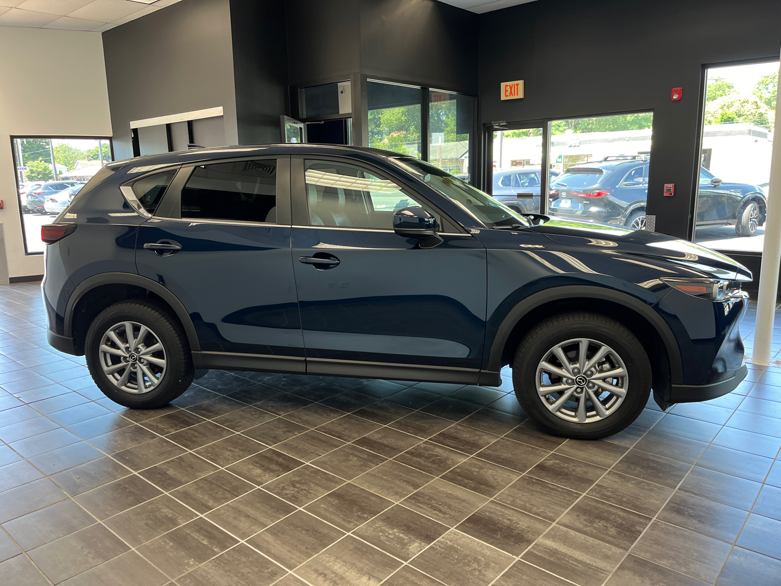 2022 Mazda CX-5 2.5 S Preferred Package 3