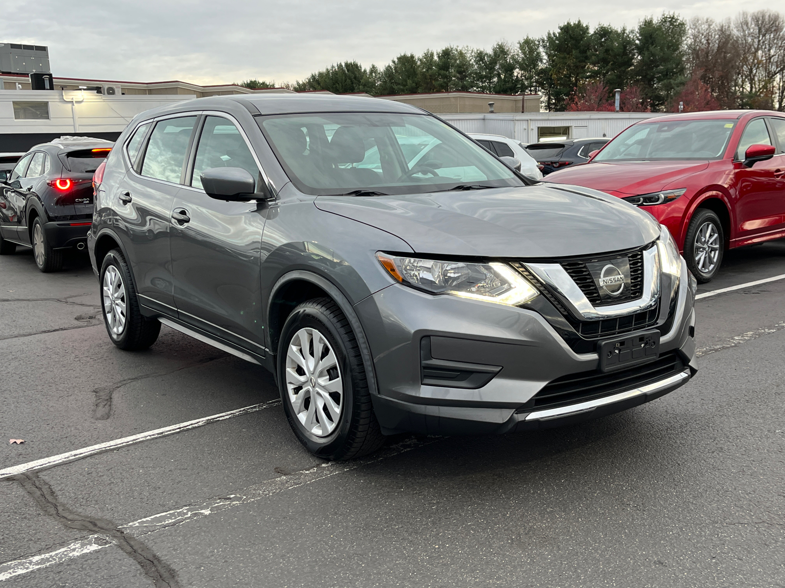 2017 Nissan Rogue S 1