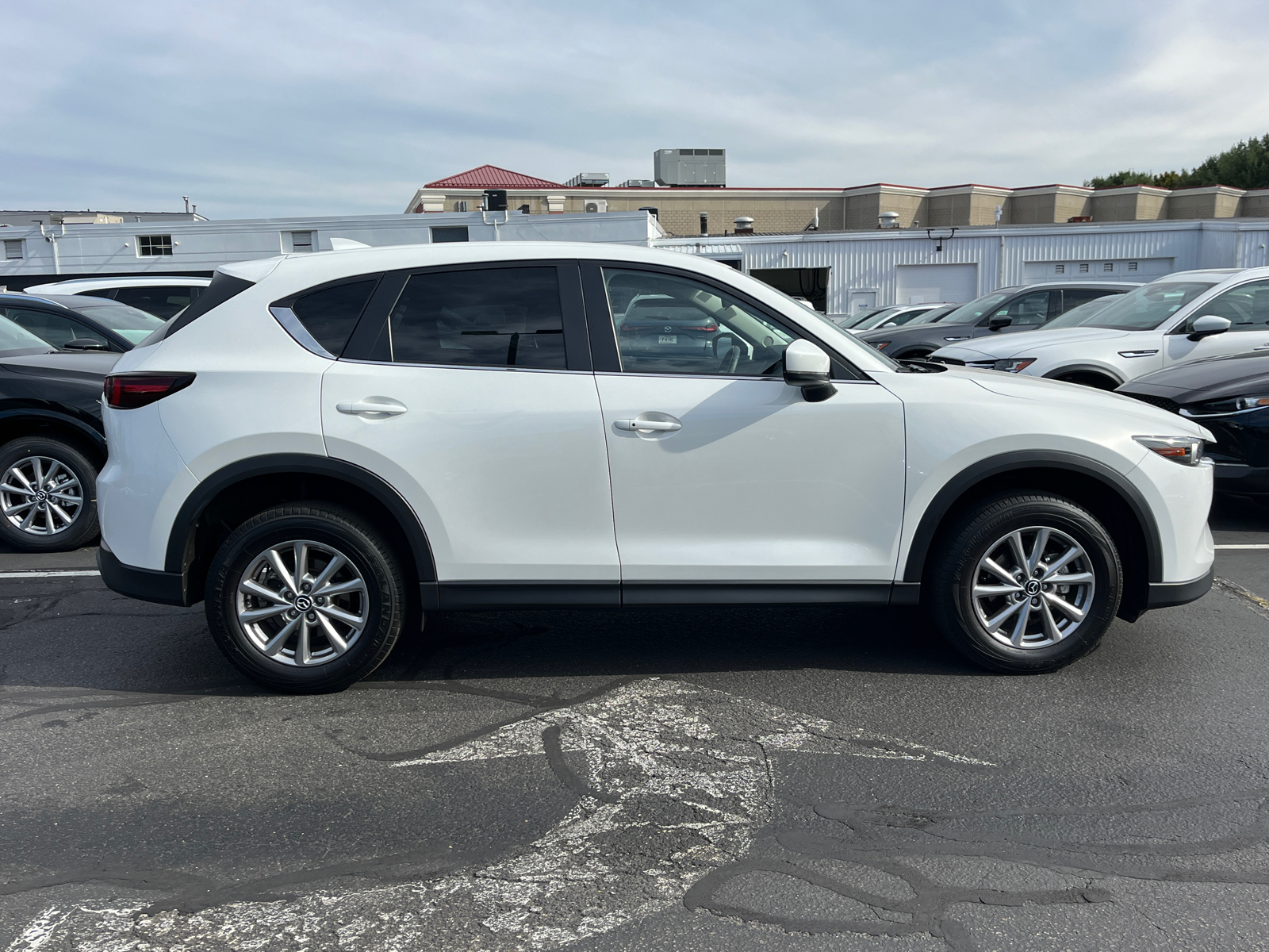 2023 Mazda CX-5 2.5 S Select Package 3