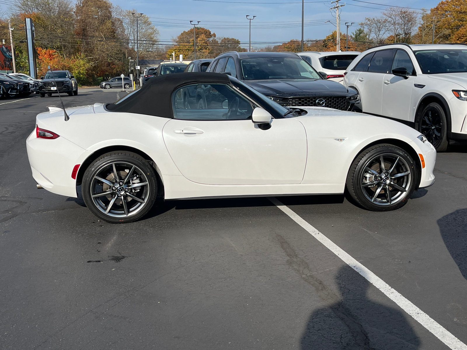 2021 Mazda MX-5 Miata Grand Touring 3