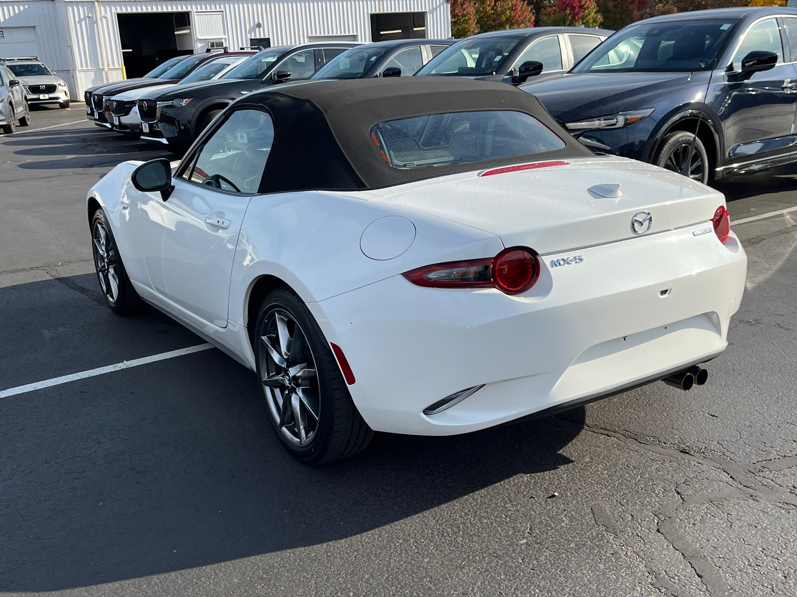 2021 Mazda MX-5 Miata Grand Touring 6