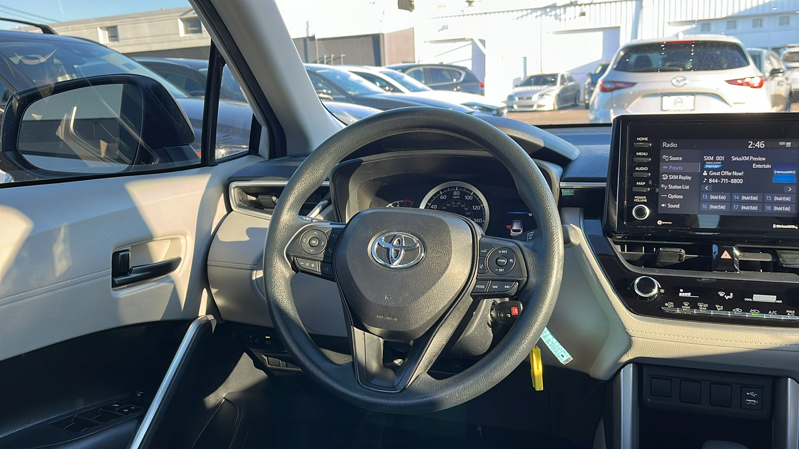 2022 Toyota Corolla Cross L 22