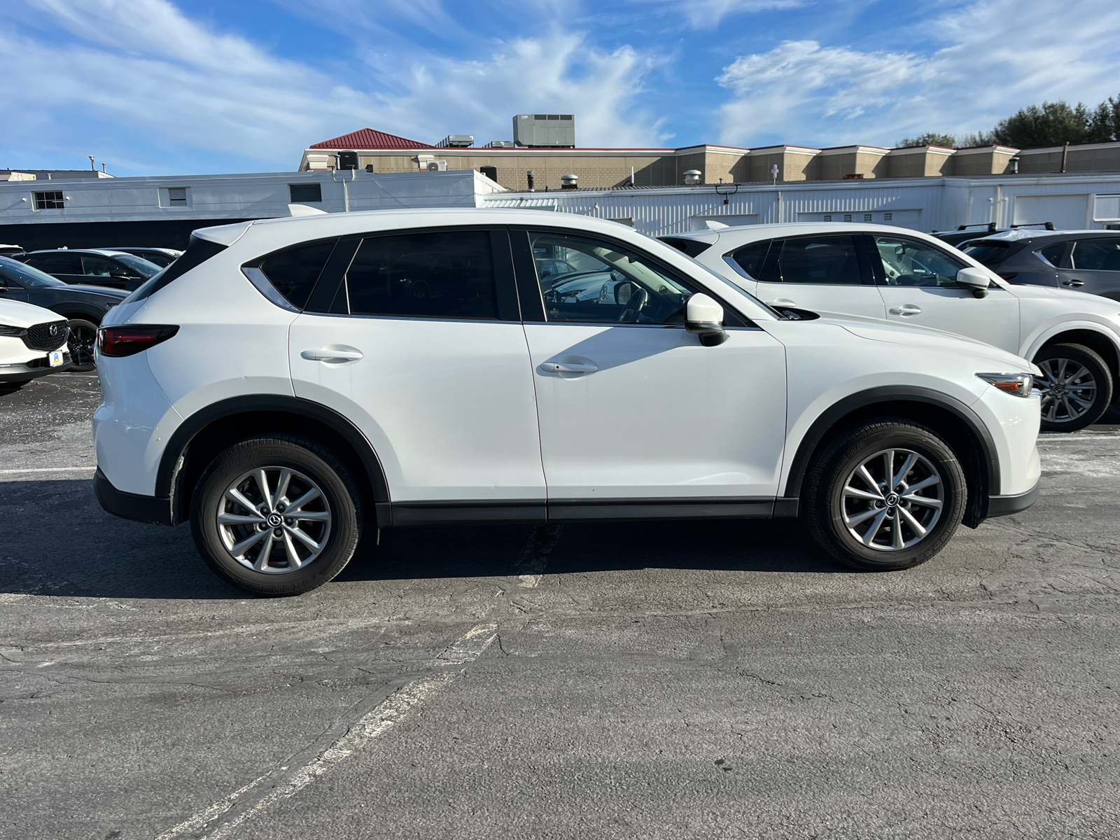 2022 Mazda CX-5 2.5 S Select Package 3