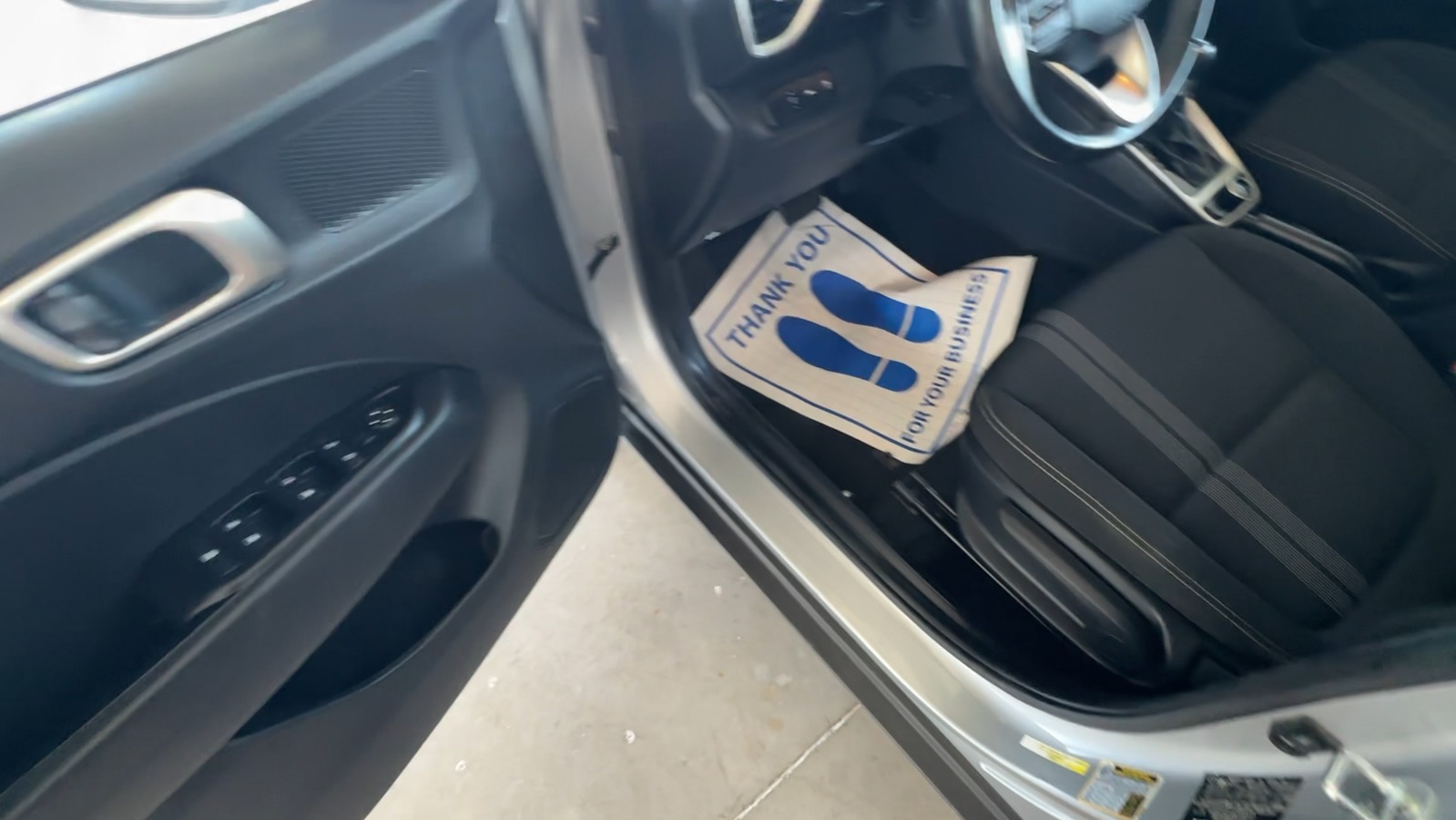2021 Hyundai Venue SEL (IVT) Front-wheel Drive 12