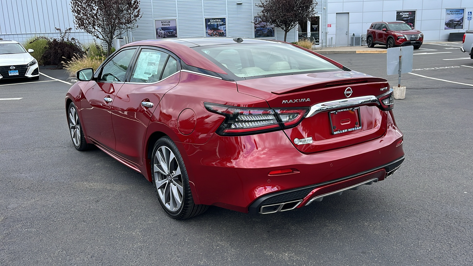 2023 Nissan Maxima Platinum 5