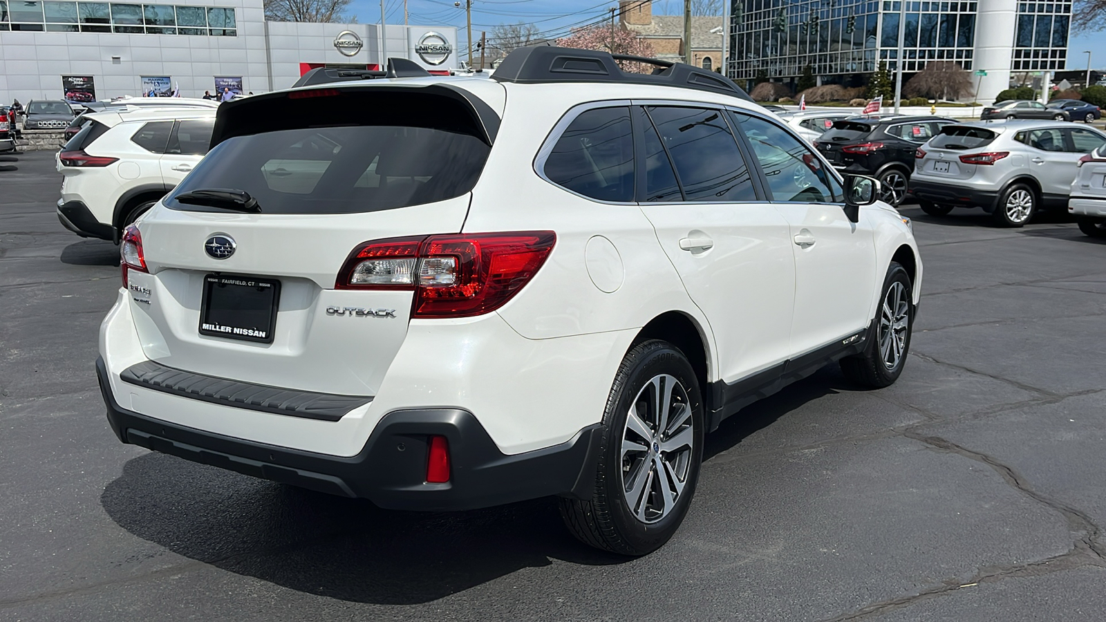 2019 Subaru Outback 2.5i 3
