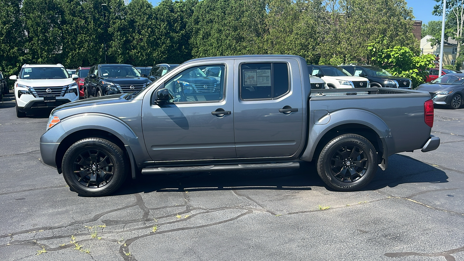 2021 Nissan Frontier SV 6