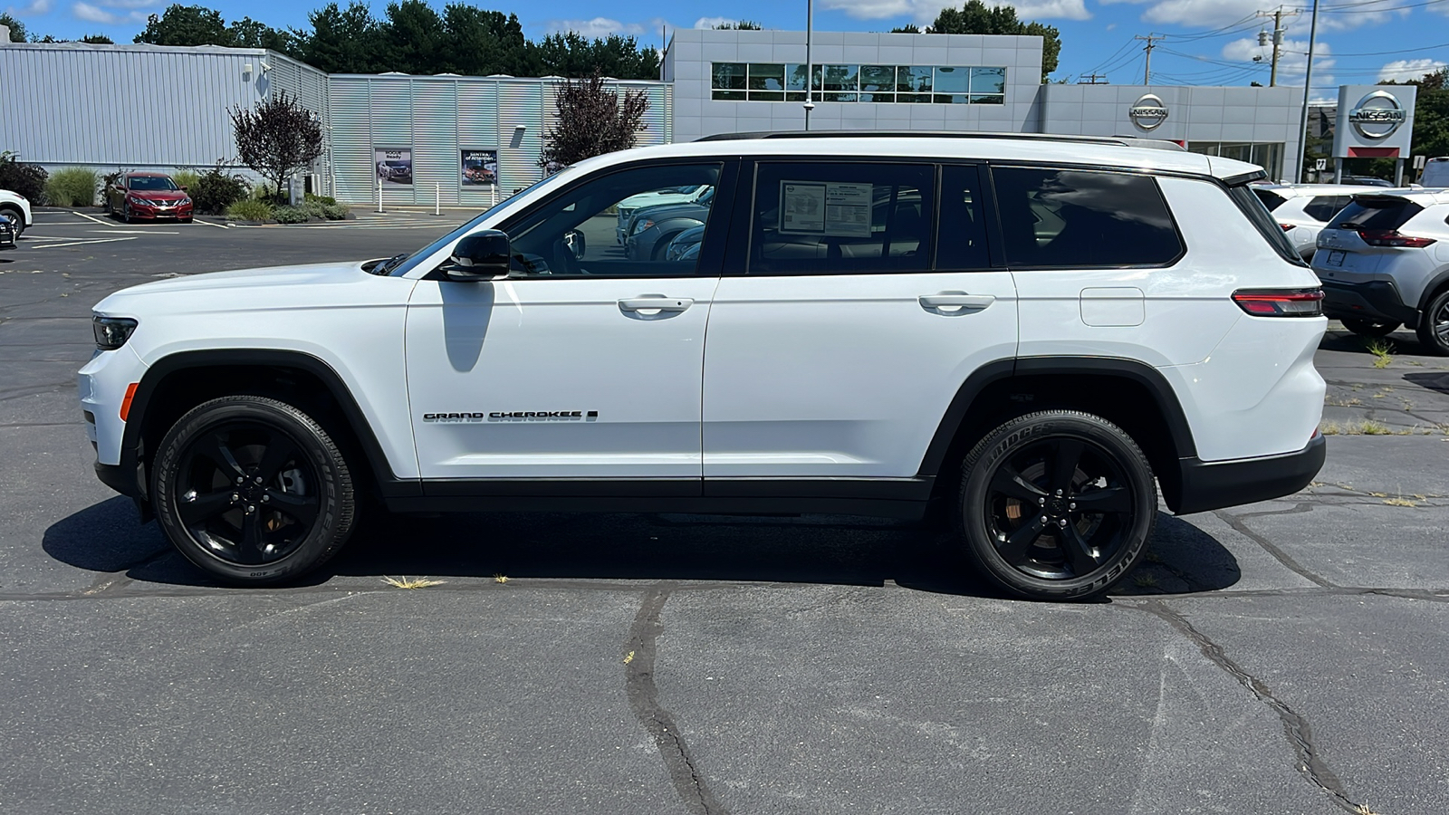 2023 Jeep Grand Cherokee L Altitude 6