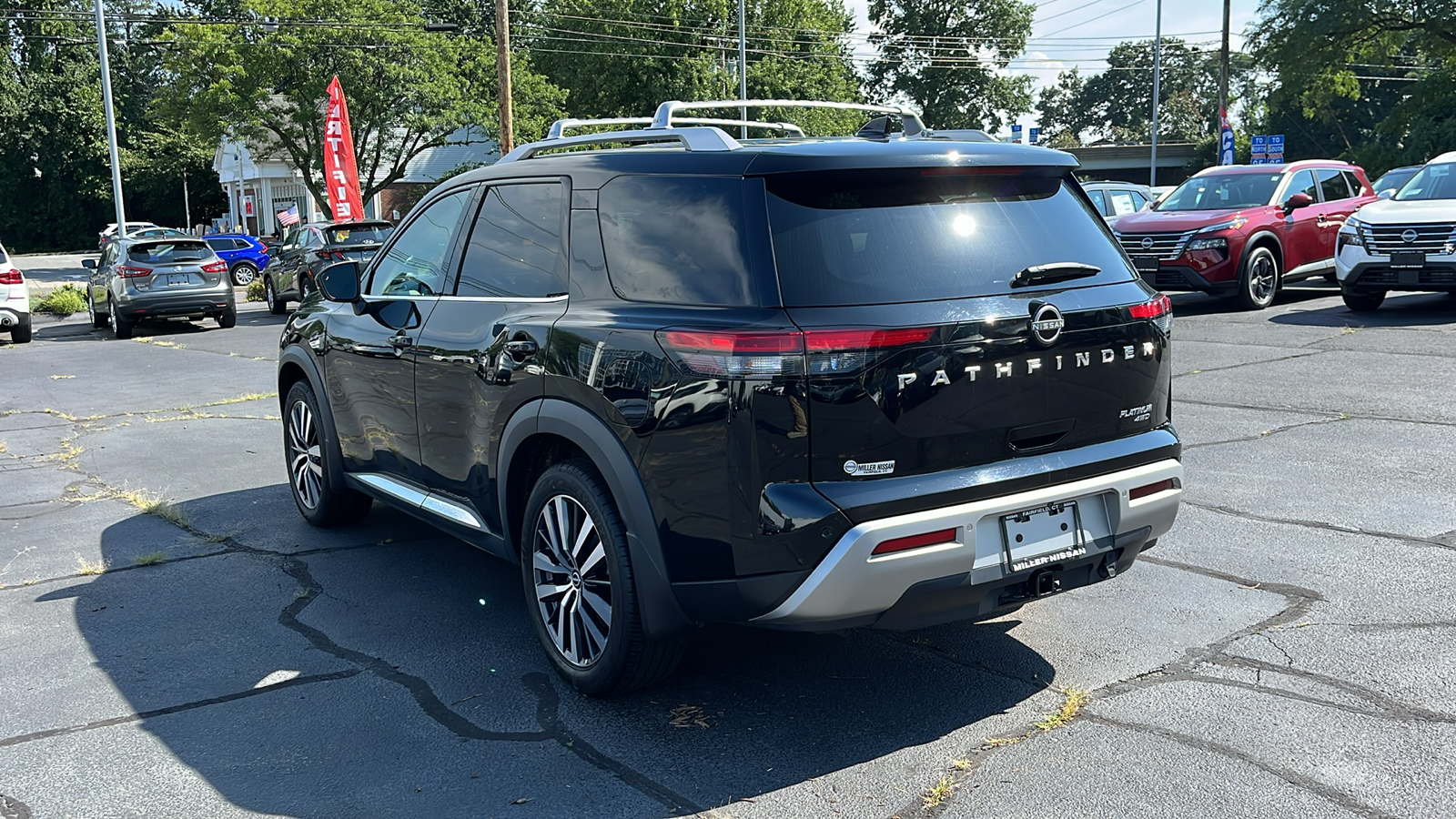 2022 Nissan Pathfinder Platinum 5