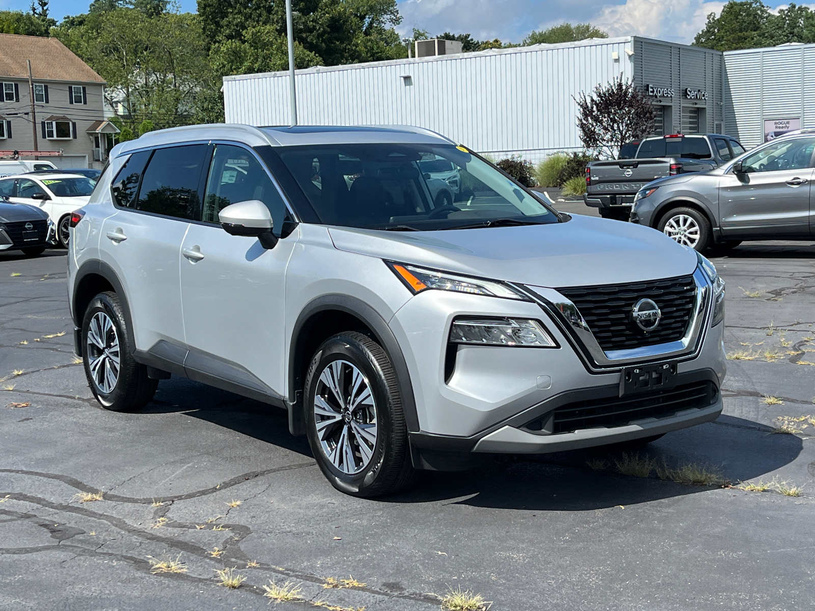 2021 Nissan Rogue SV 1