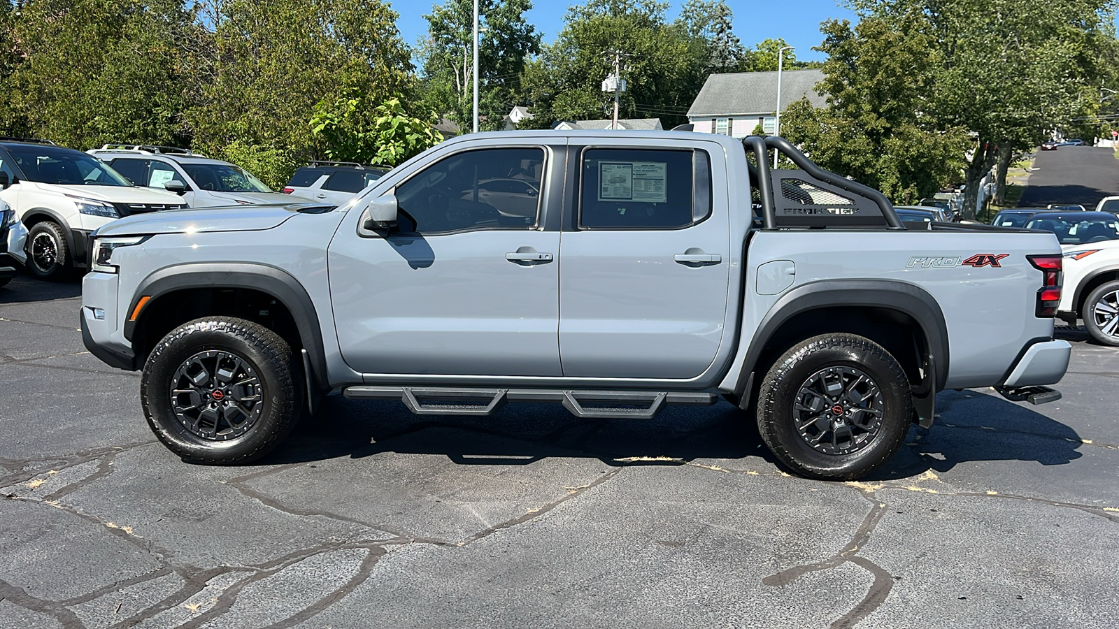 2022 Nissan Frontier PRO-4X 6