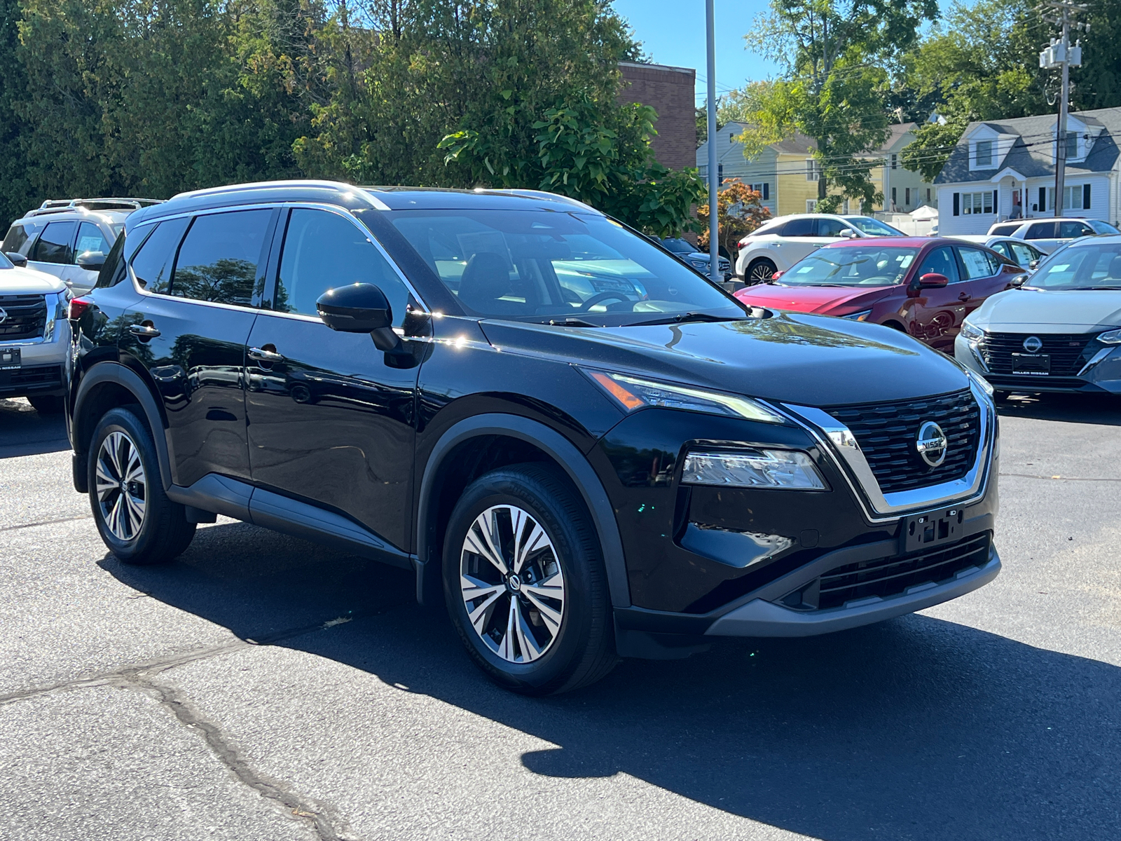 2021 Nissan Rogue SV 1