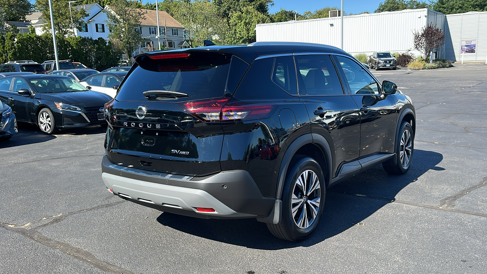 2021 Nissan Rogue SV 3