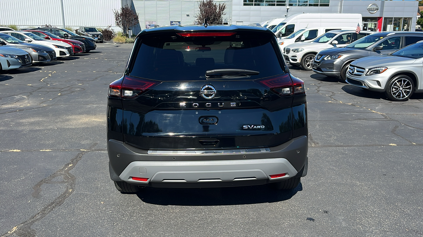 2021 Nissan Rogue SV 4