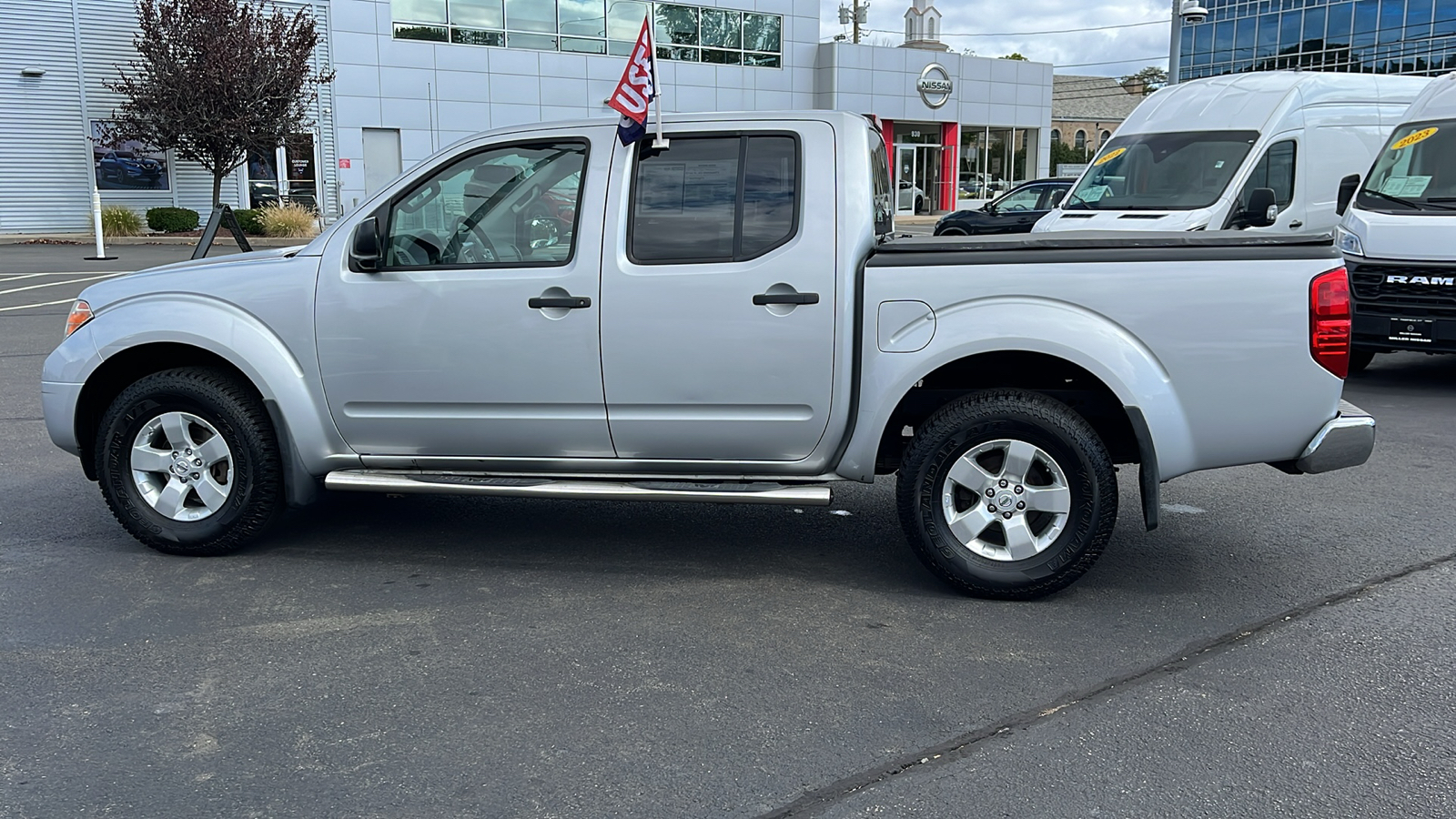 2012 Nissan Frontier SV 6