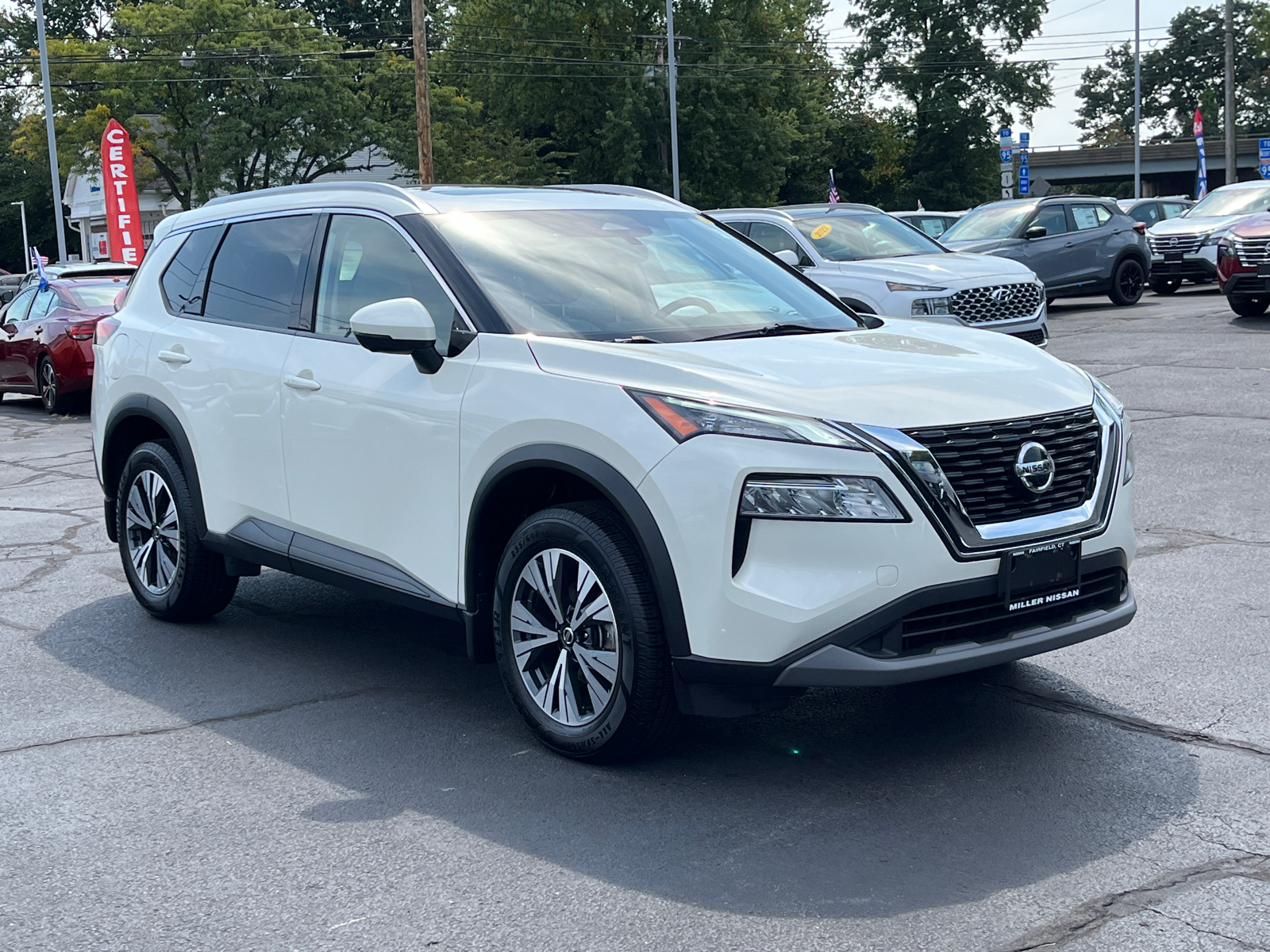 2021 Nissan Rogue SV 1