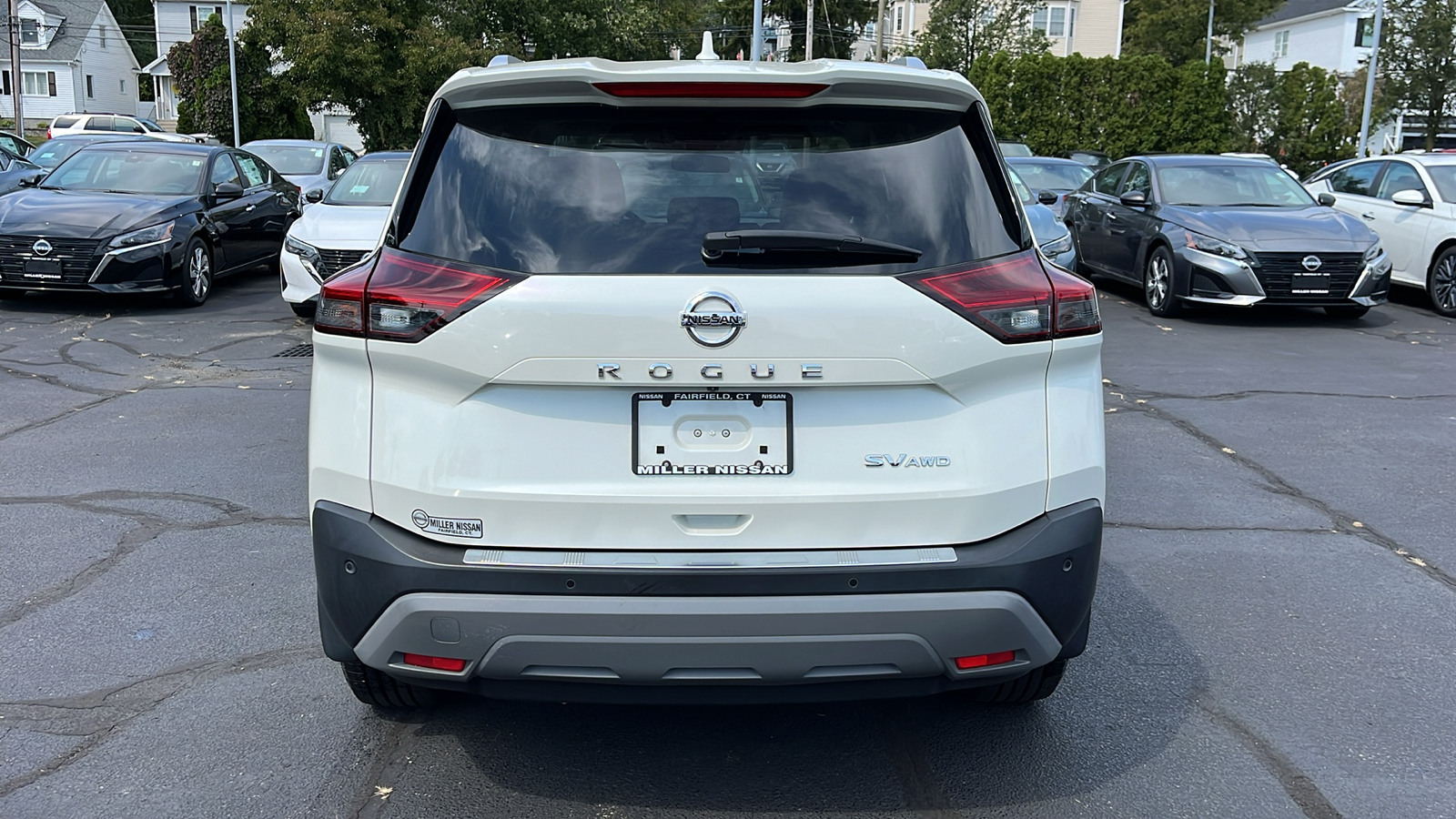 2021 Nissan Rogue SV 4