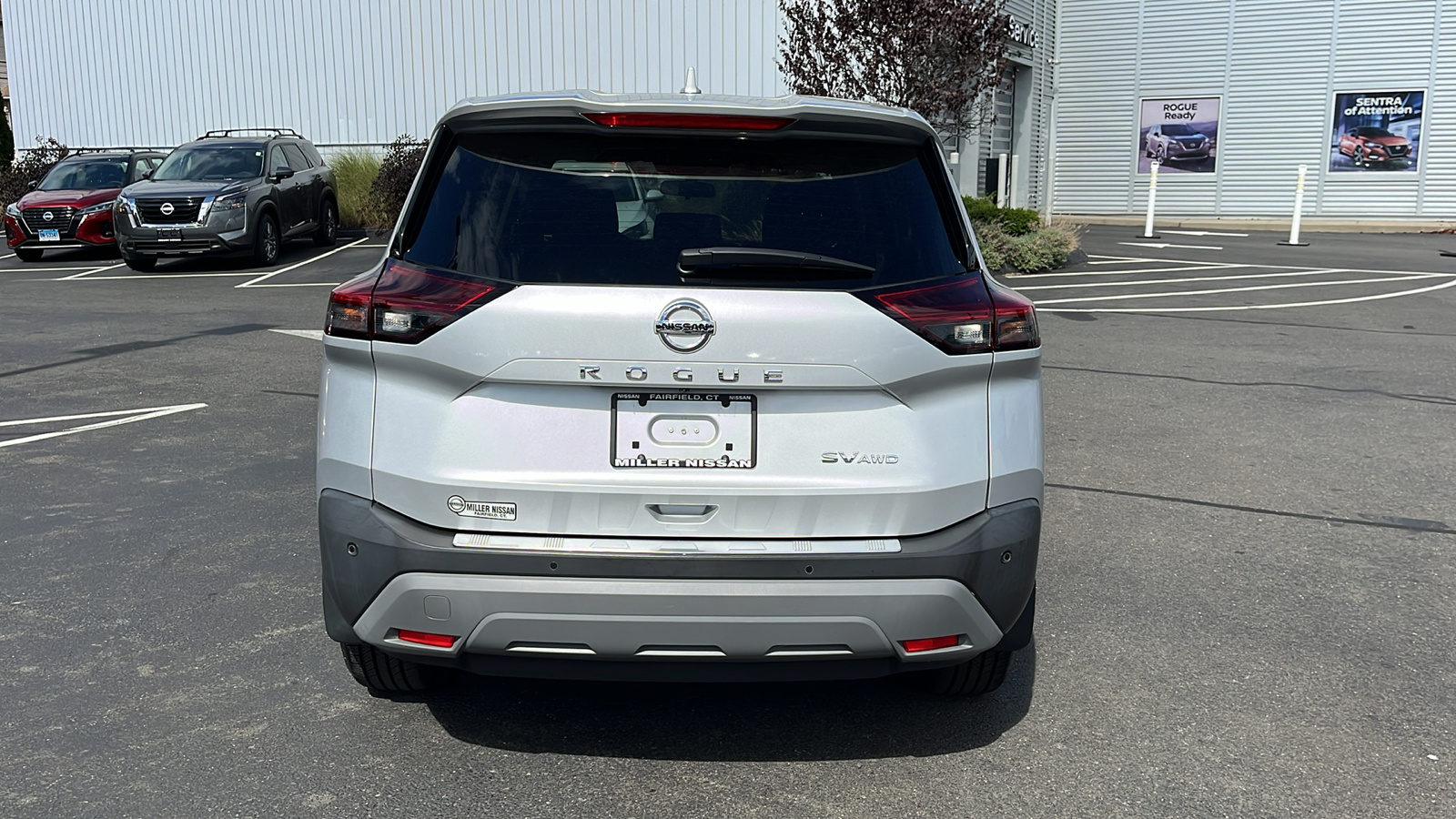 2021 Nissan Rogue SV 4