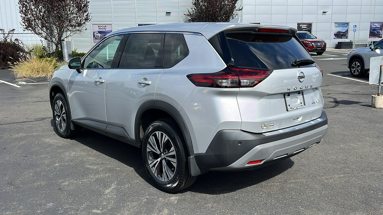 2021 Nissan Rogue SV 5