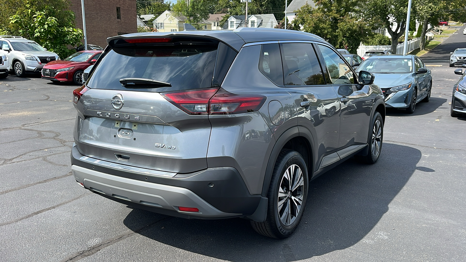 2021 Nissan Rogue SV 3