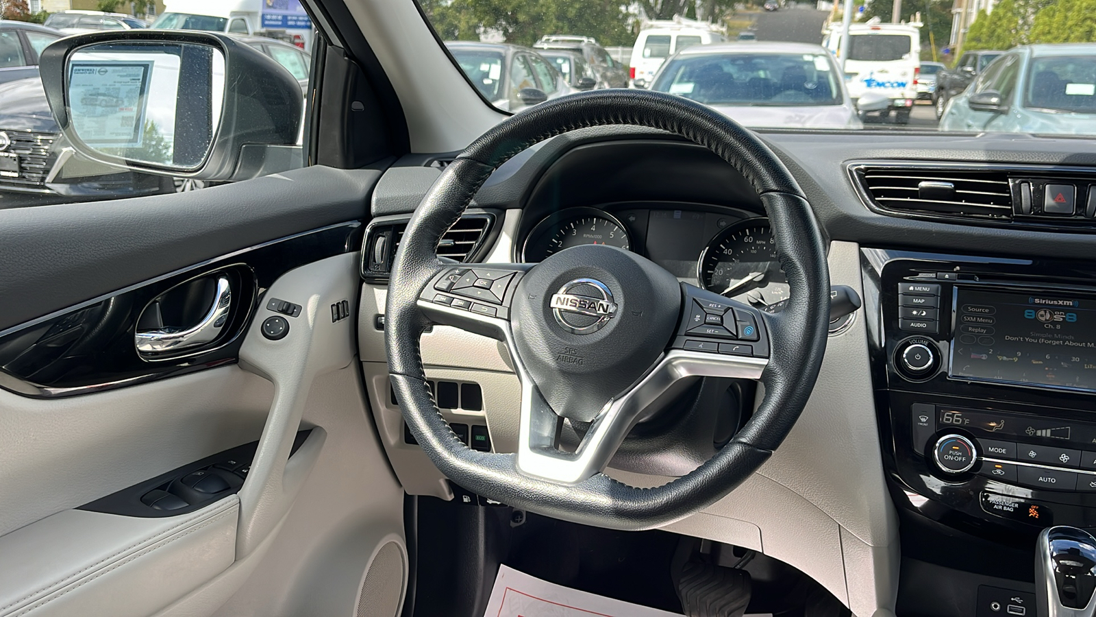 2021 Nissan Rogue Sport SL 25