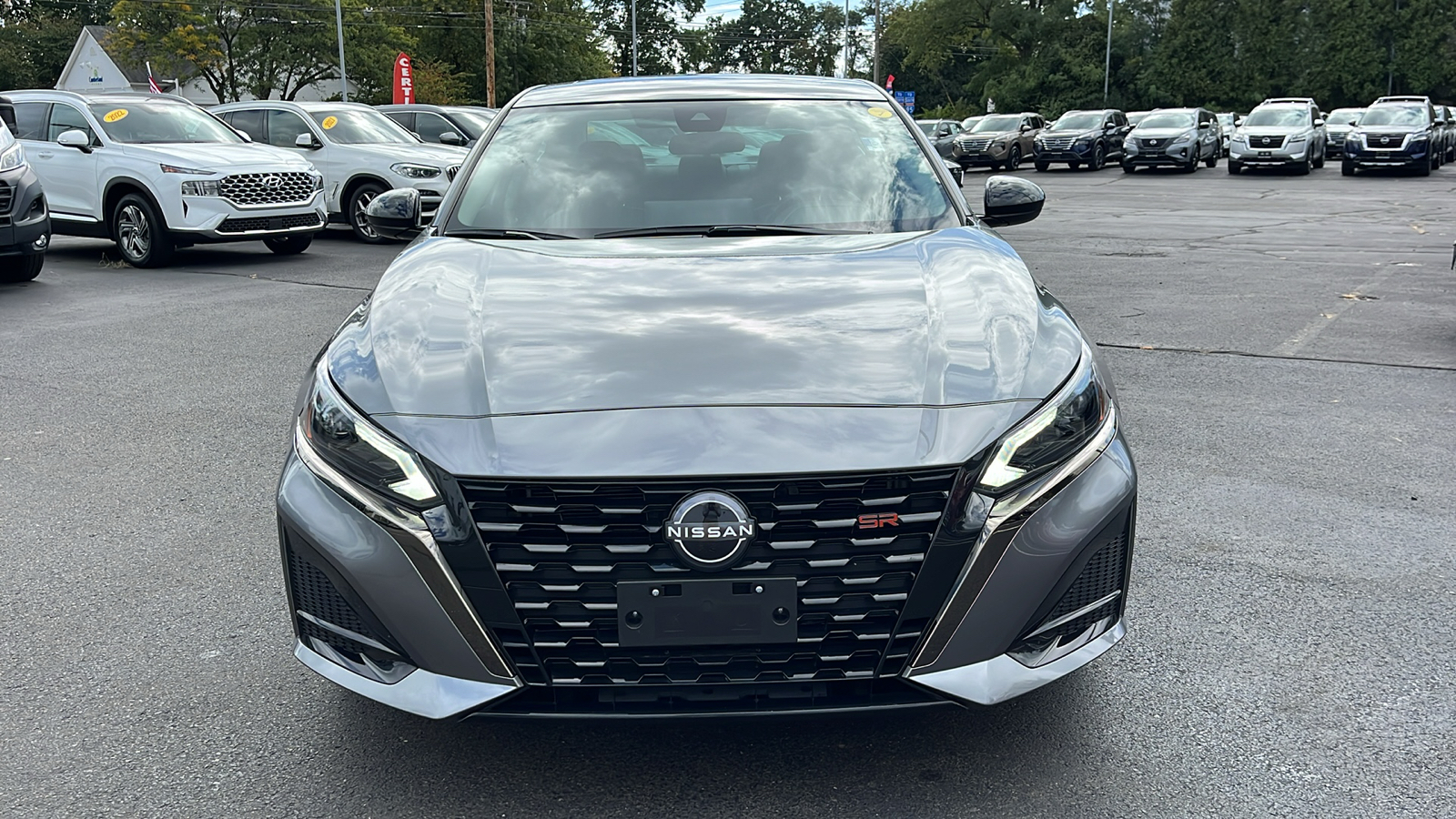 2023 Nissan Altima 2.5 SR 8