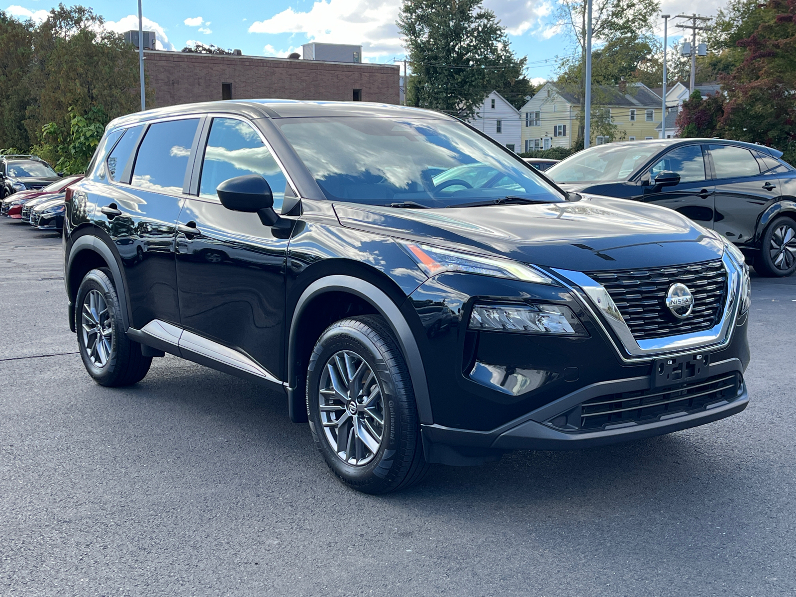 2021 Nissan Rogue S 1